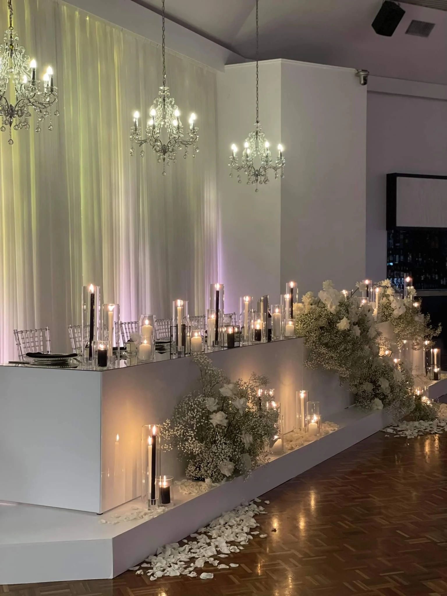Florence Bridal Table with Mirror Top, Amalfi Crystal Cut Glasses2.jpeg