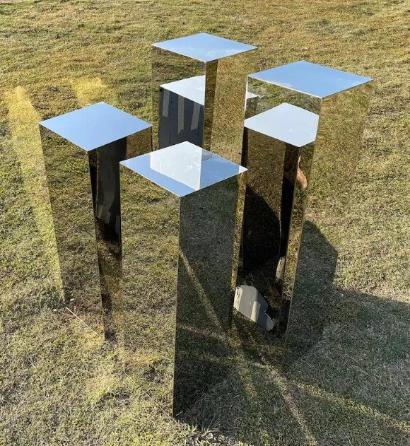 Silver Mirror Plinths.jpg