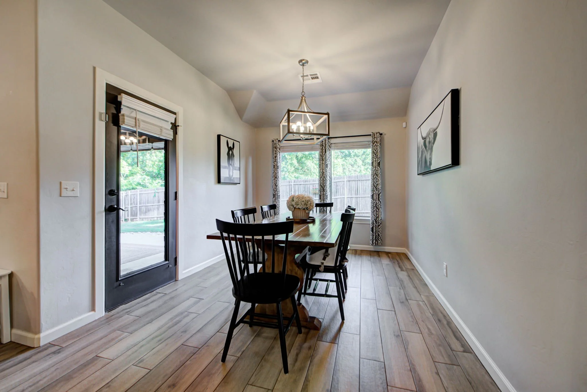 24-web-or-mls-4117 Carmina Drive-24.jpg