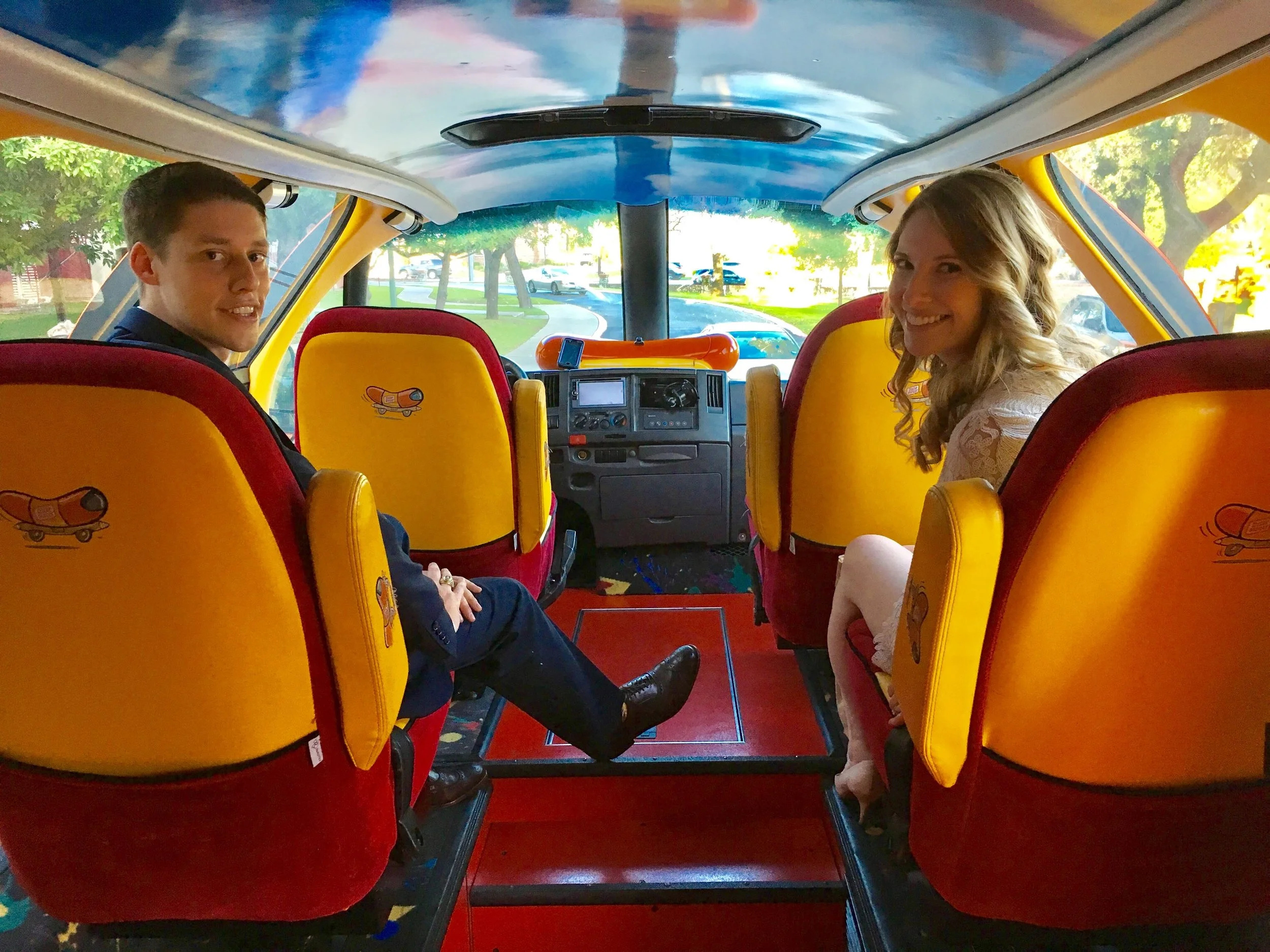 Mini 474 - Hot Dog Love Story 1.jpeg