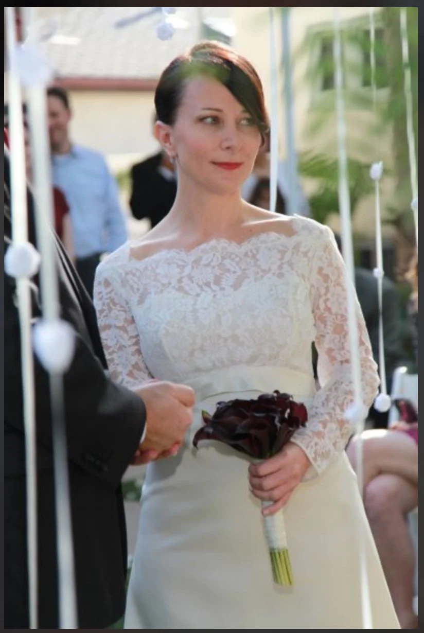 01_Listener wedding dress.jpg