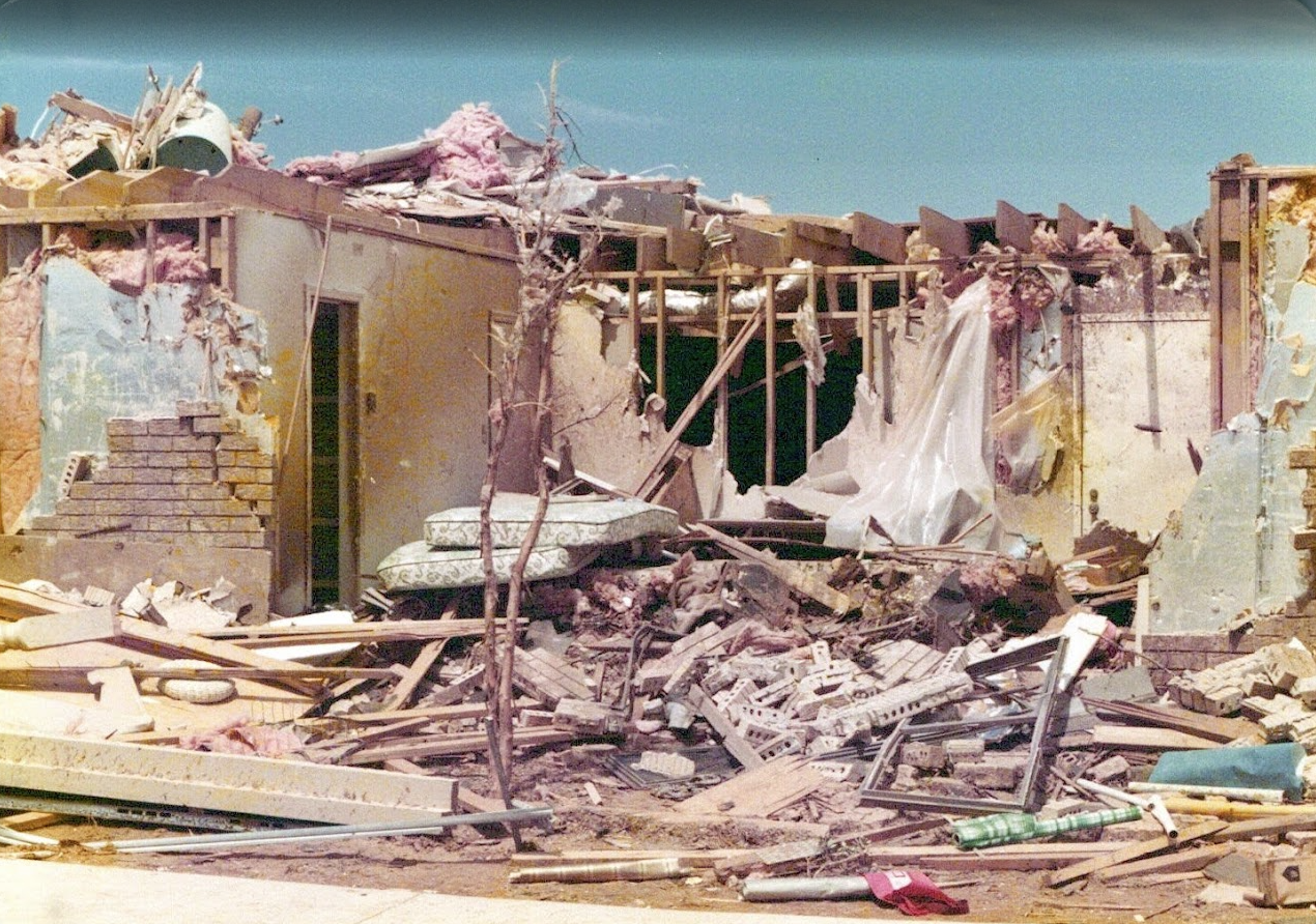 House after tornado 