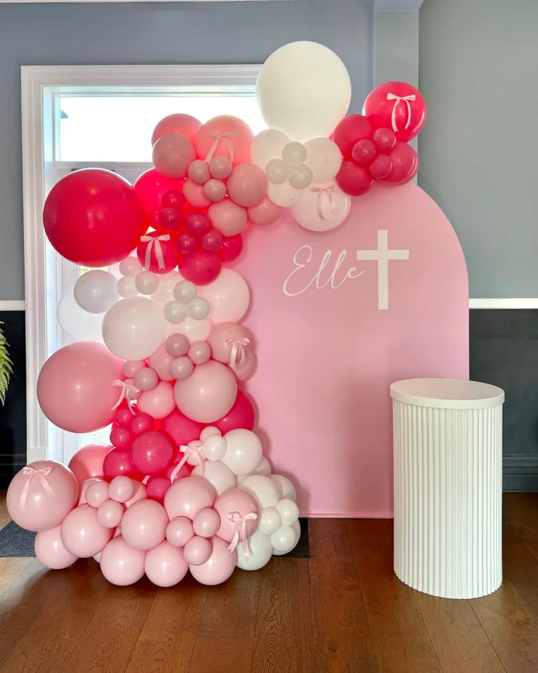 Pretty in Pink to Celebrate Elle 🎀
Shades of pink set the tone for this sweet celebration, and we topped off the balloon garland with cute pink bows for the perfect finishing touch. ✨

Enquire now through the link in our bio to style your next speci