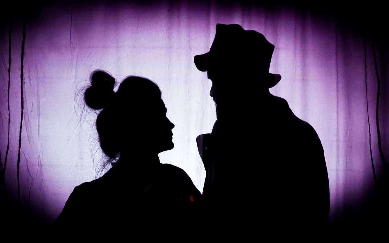 00_LogoOriginalImage_JeannetteFriesen&RossVegasSilhouette_CDC.jpg