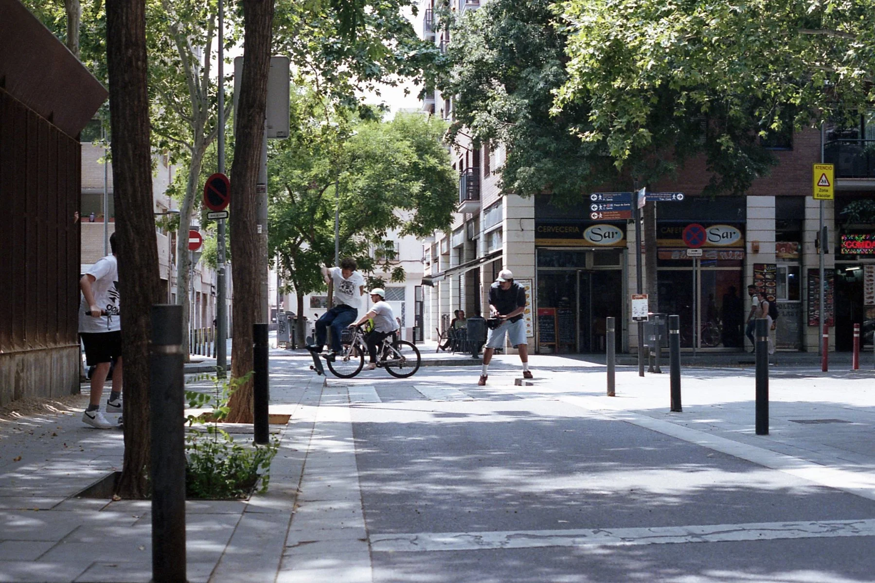6.4.25 - Duf bs 360 - Carrer del Miracle.jpg