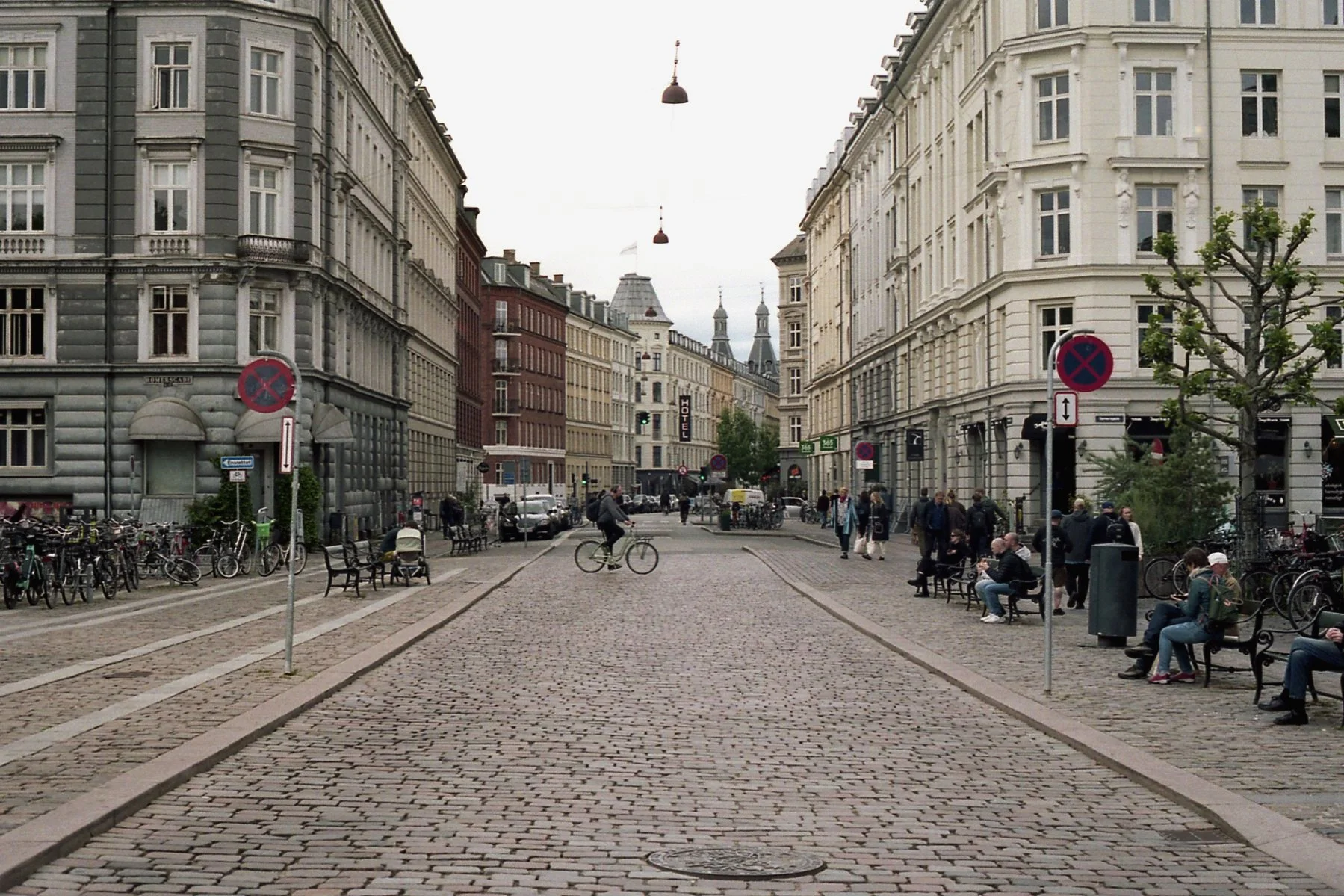 5.28.25 - Israel Plads.jpg