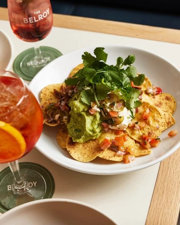 Perfect Super Bowl-watching food. 🏈 In addition to our usual pub fare, like this delicious pulled pork nachos with guacamole, we'll be serving up an American-style game day menu featuring 1kg Buffalo wings, hot dogs, loaded fries, and pulled pork bu