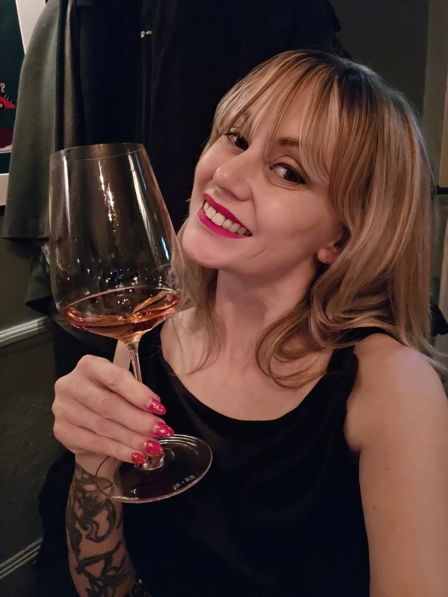 This week has been crazy! 
Perfect timing to celebrate World Asz&uacute; Day with @wines.of.hungary at @noblerotsoho  toasting Hungary's liquid gold!

🌟 Every single asz&uacute; berry is hand-picked individually. One of the most labour-intensive har