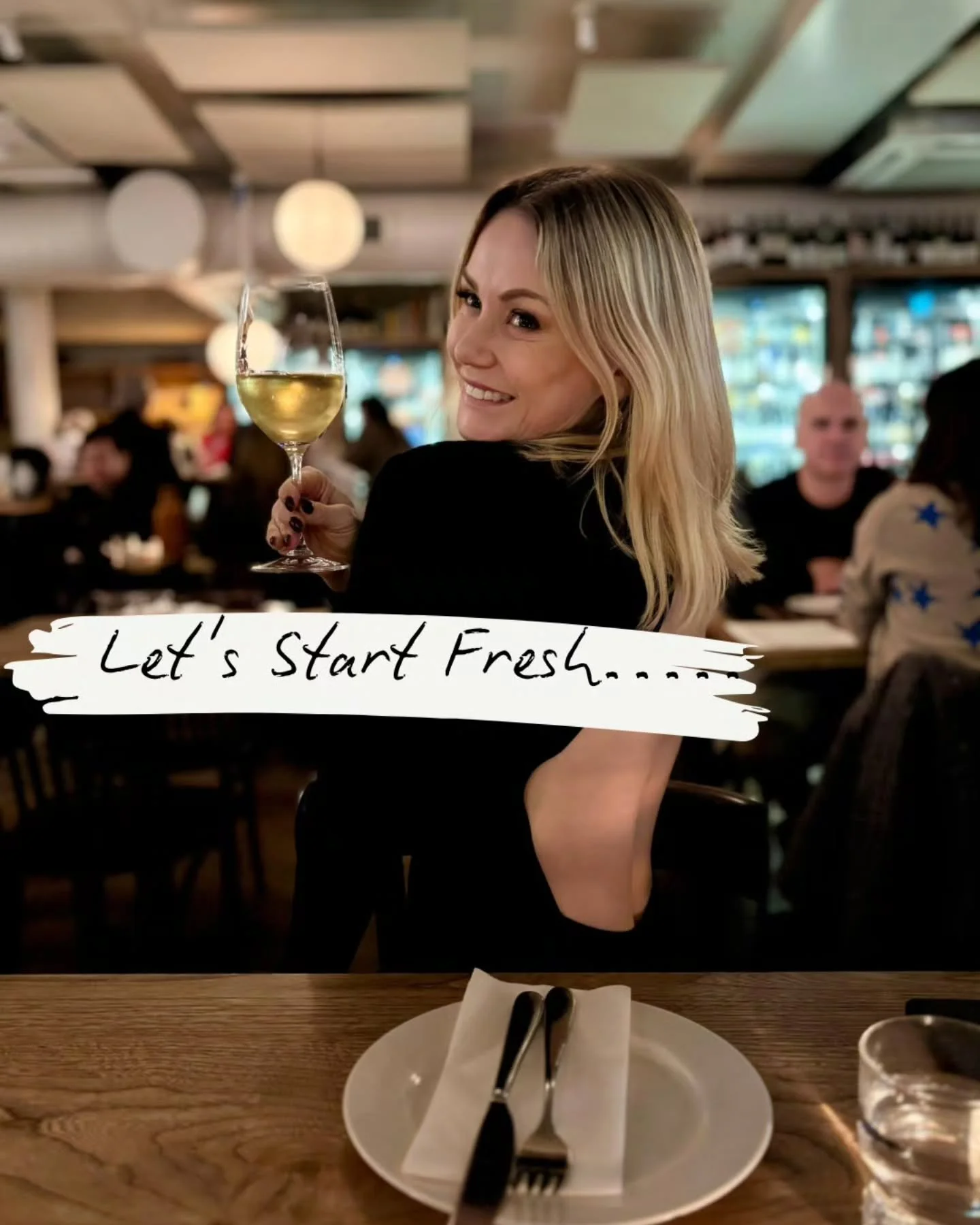 Just a little reintroduction being January and all that. 

So many exciting things afoot. 

It's lovely to meet you all! ❤️

#englishwine #englishsparklingwine #guinnessworldrecord #wine #winewriter

Ps I'm a massive Kate Bush fan