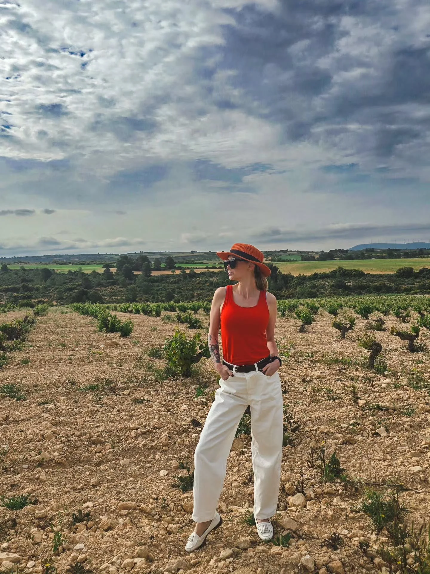 Memories of my trip to Spain, Jumilla and Almansa, as a guest of @vinasfamiliagil_oficial

Origibally known as Juan Gil from Jumilla, the family's spiritual home since 1916. Eleven bodegas. Ten Spanish DOs. Jumilla (Juan Gil and El Nido), Montsant (C