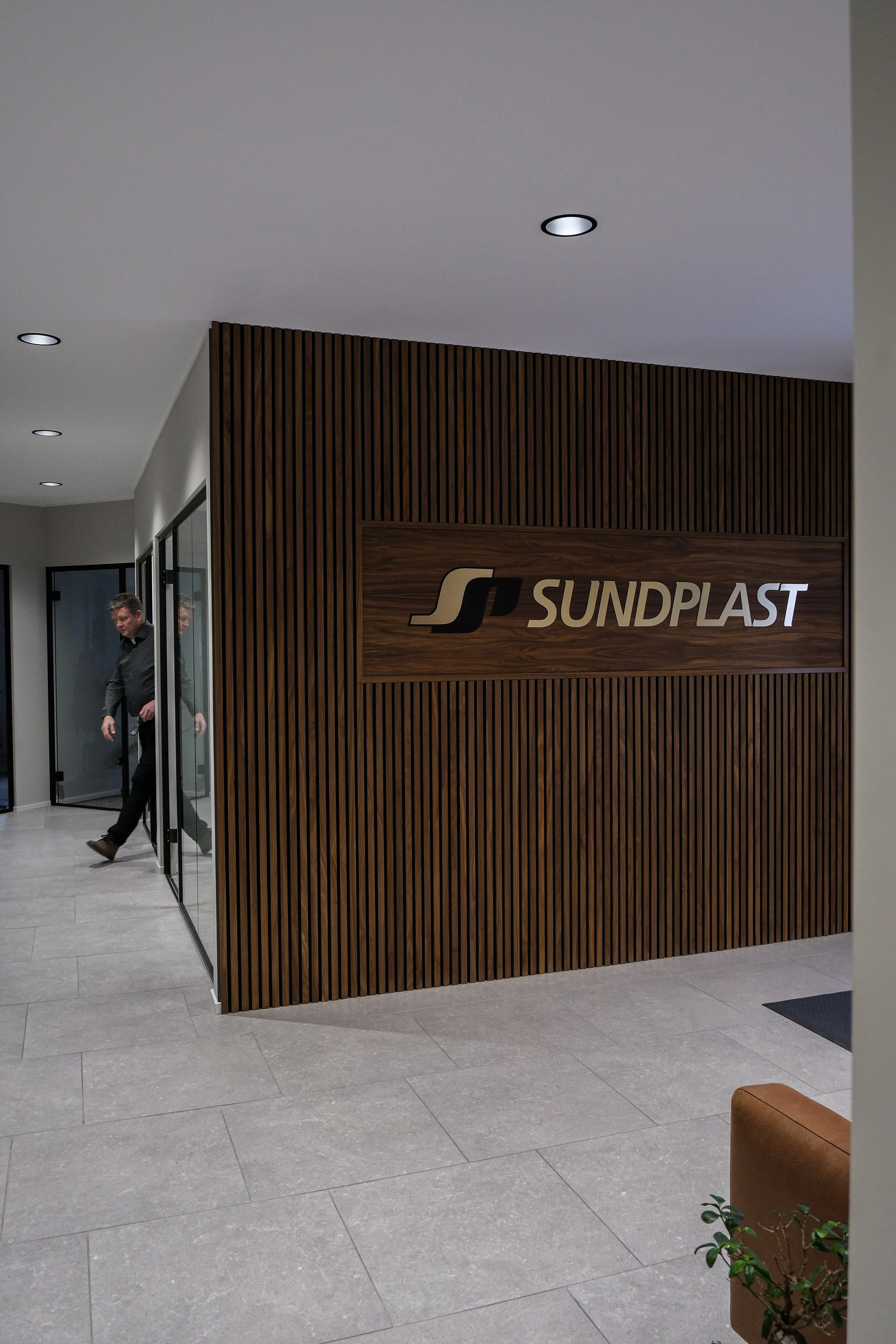 SUNDPLAST