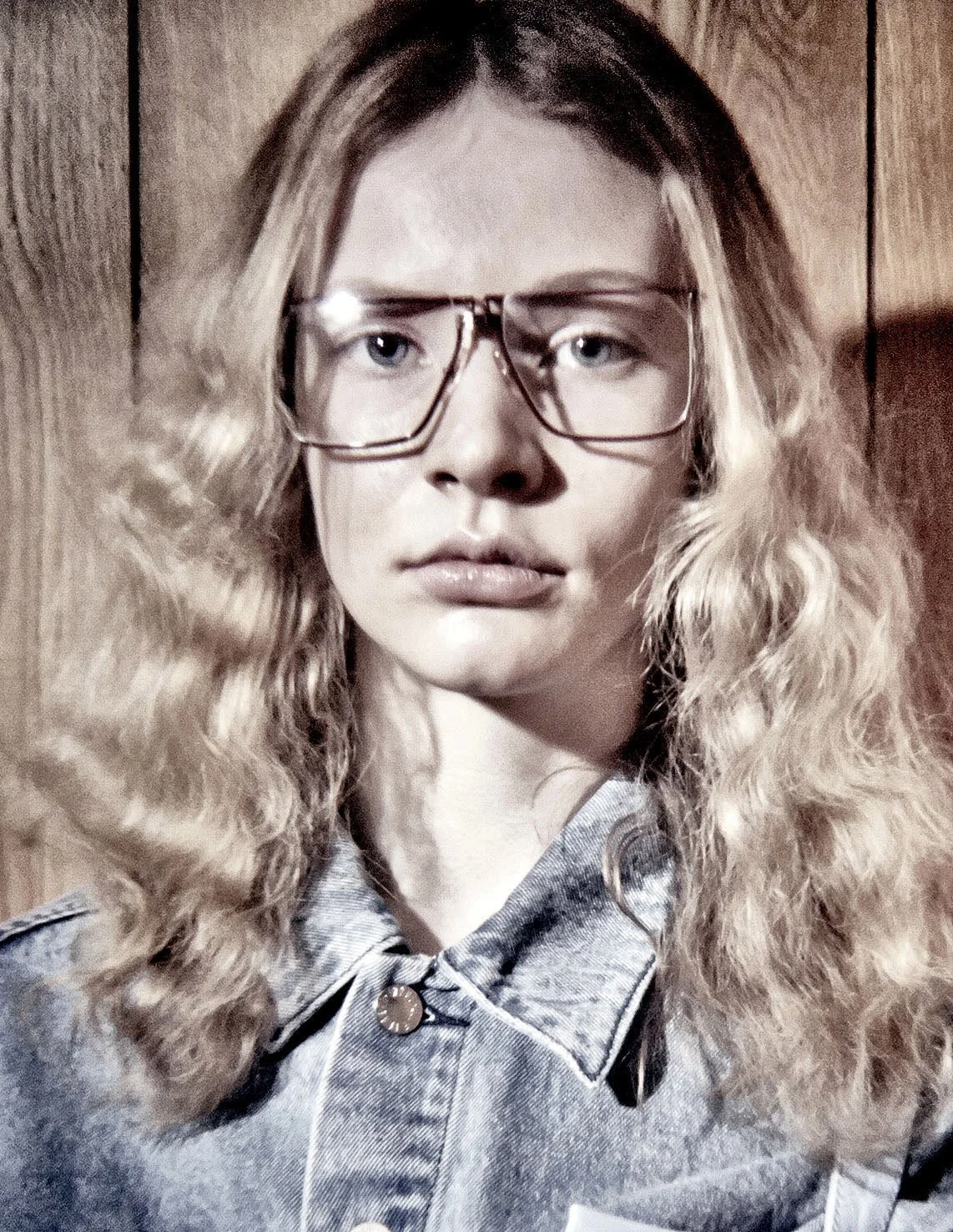  Emily 