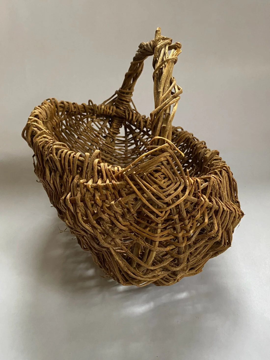 6 ivy melon basket.jpg