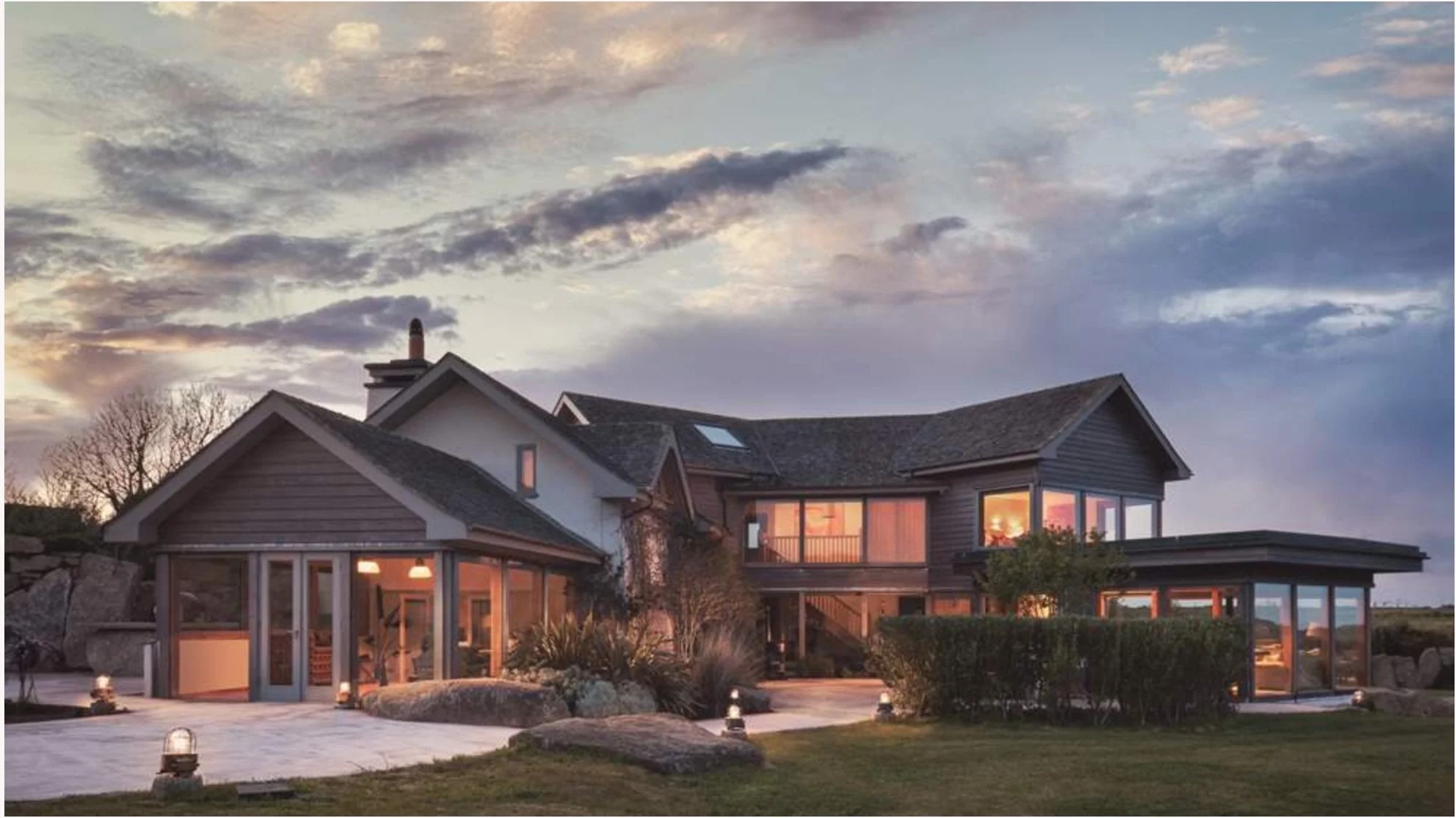 VBF01_Exterior_Dusk.jpg
