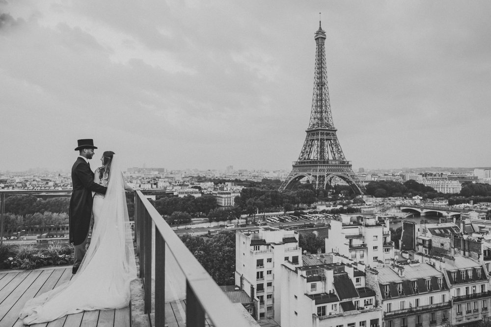 pre-wedding-photographer-paris-21.jpg