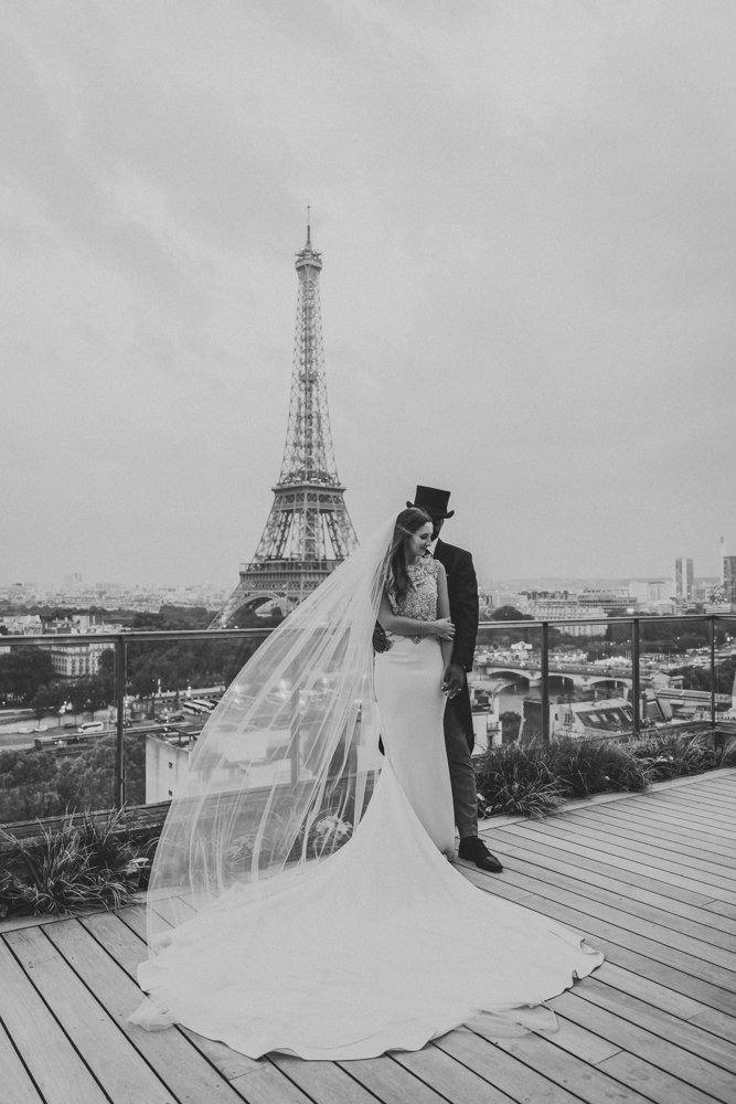 pre-wedding-photographer-paris-22.jpg