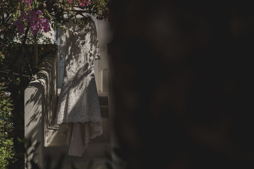 santorini-wedding-suits-of-the-gods-marc-smith-photography-4.jpg