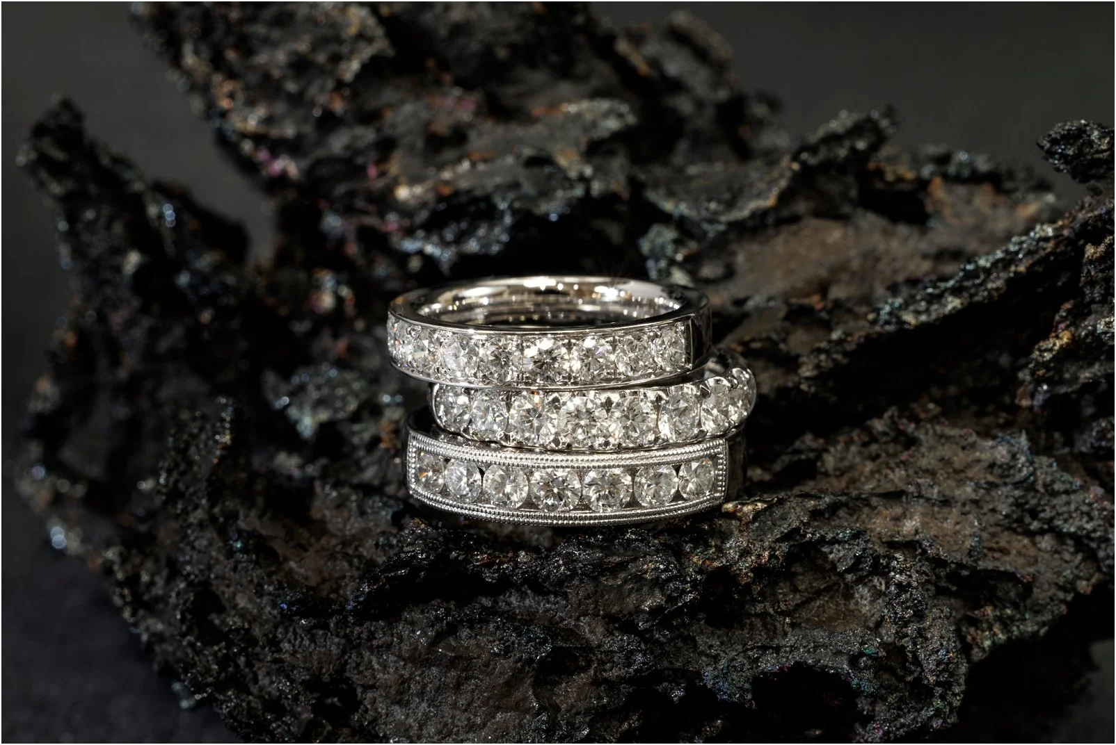 how to choose an engagement ring-sant-ffraed-house-wedding-photography-marc-smith-photography_0444.jpg