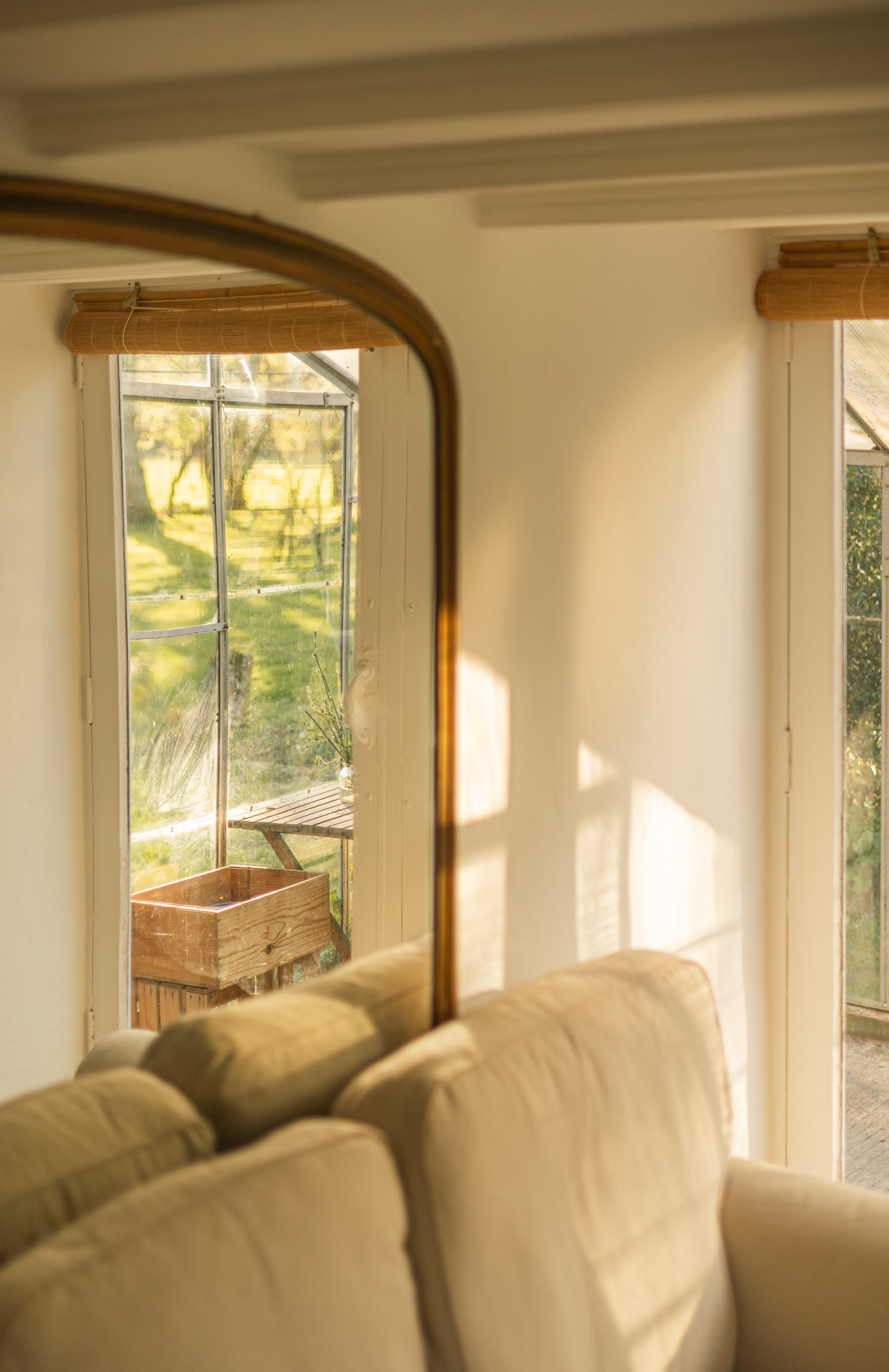 OAKFARMHOUSE_INSIDE9.jpg
