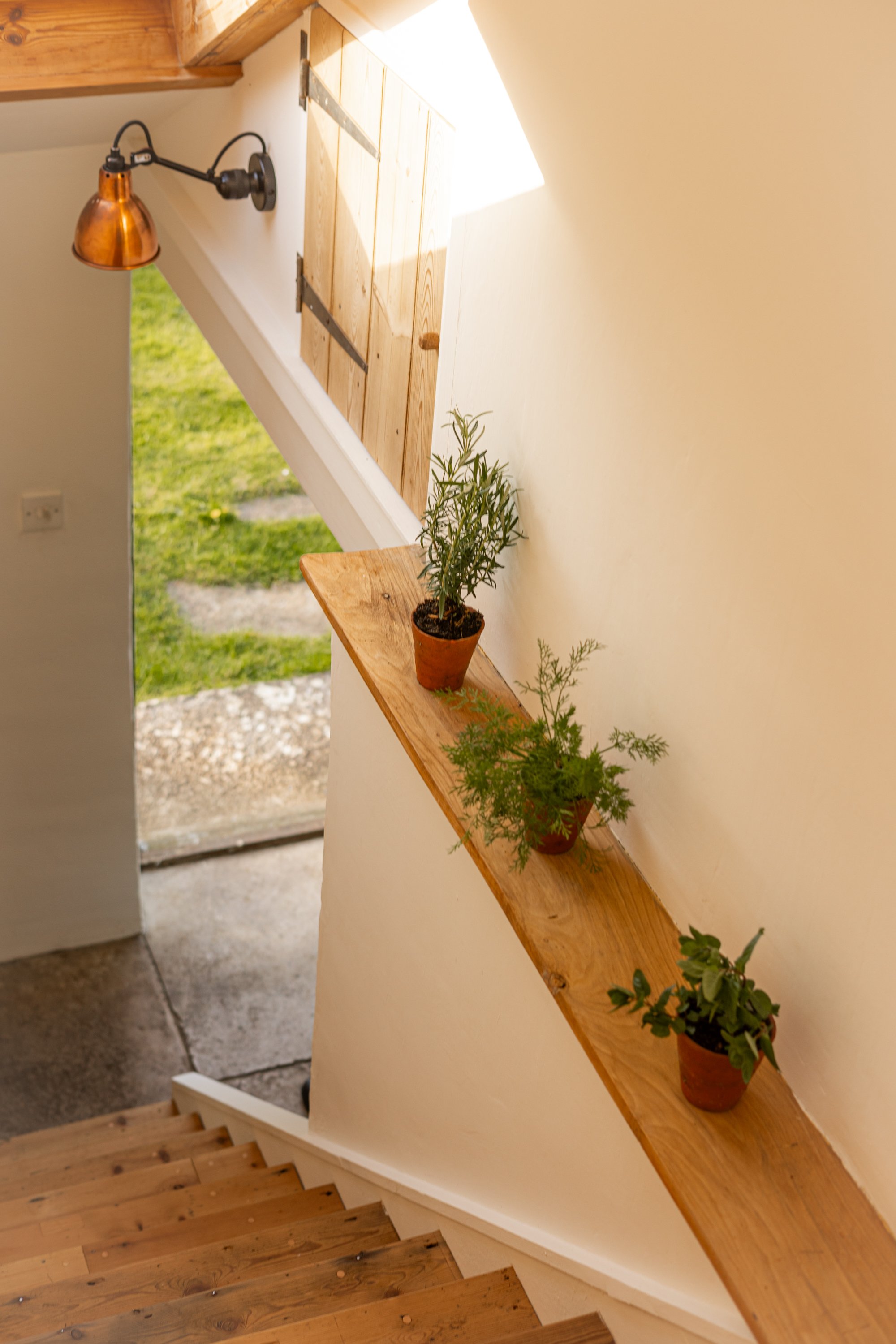 OAKFARMHOUSE_INSIDE14.jpg