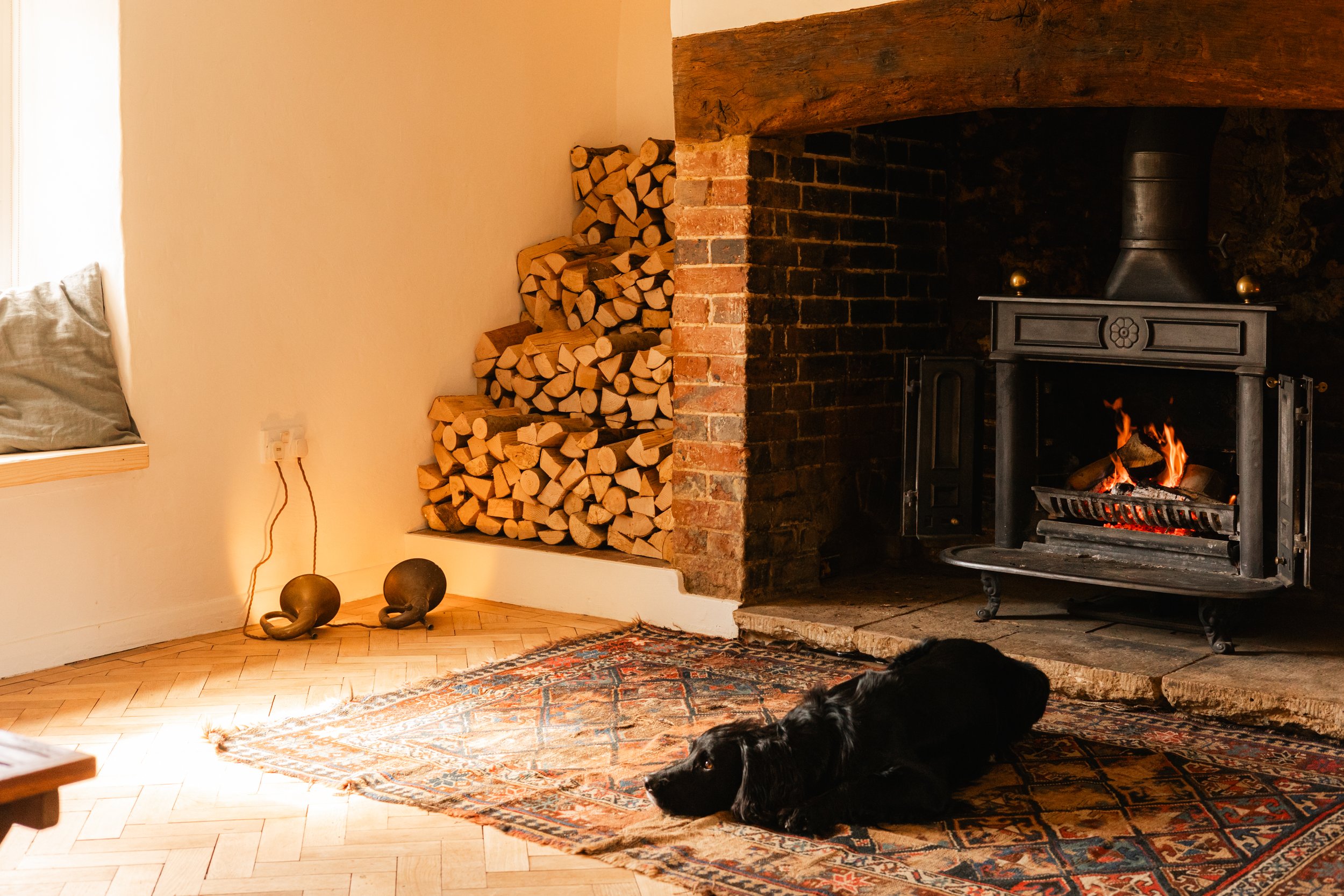 OAKFARMHOUSE_INSIDE5.jpg
