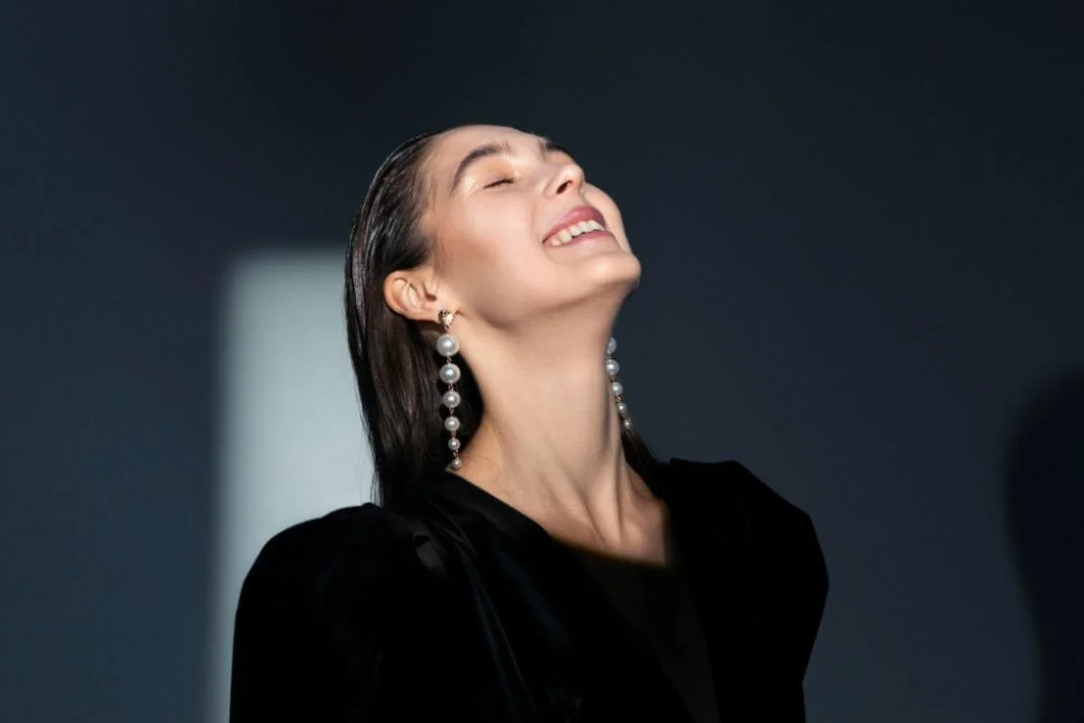 How to Improve Biological Age and Slow Aging Naturally—What Actually Works for Driven Women