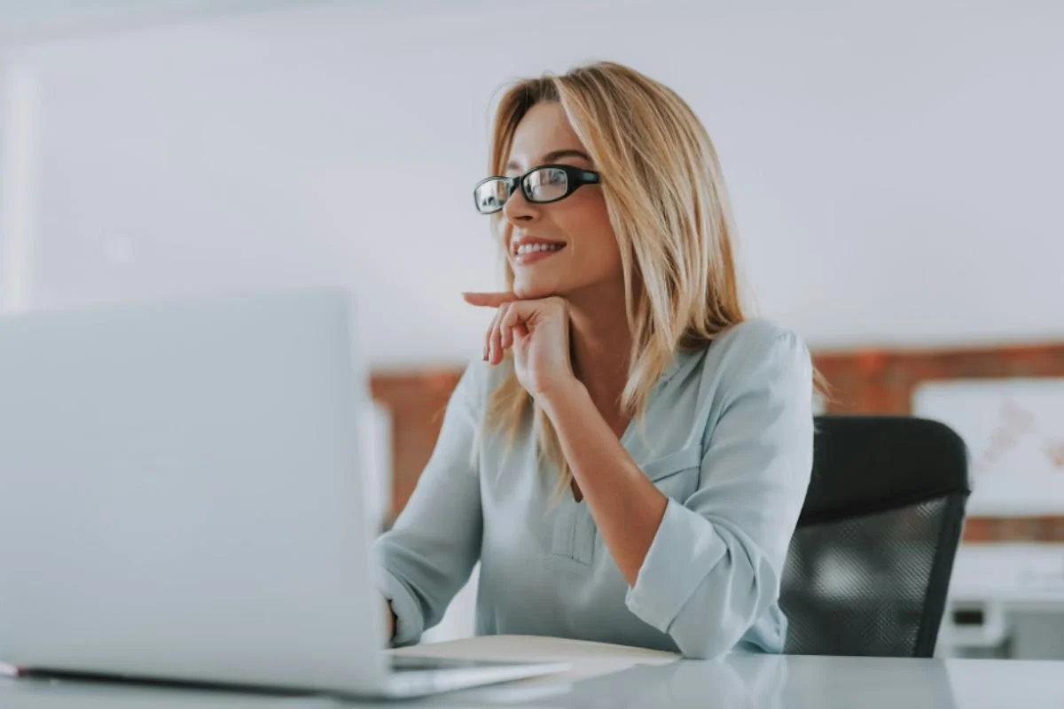Why Executive Decision Fatigue Shows Up Differently for High-Performing Women