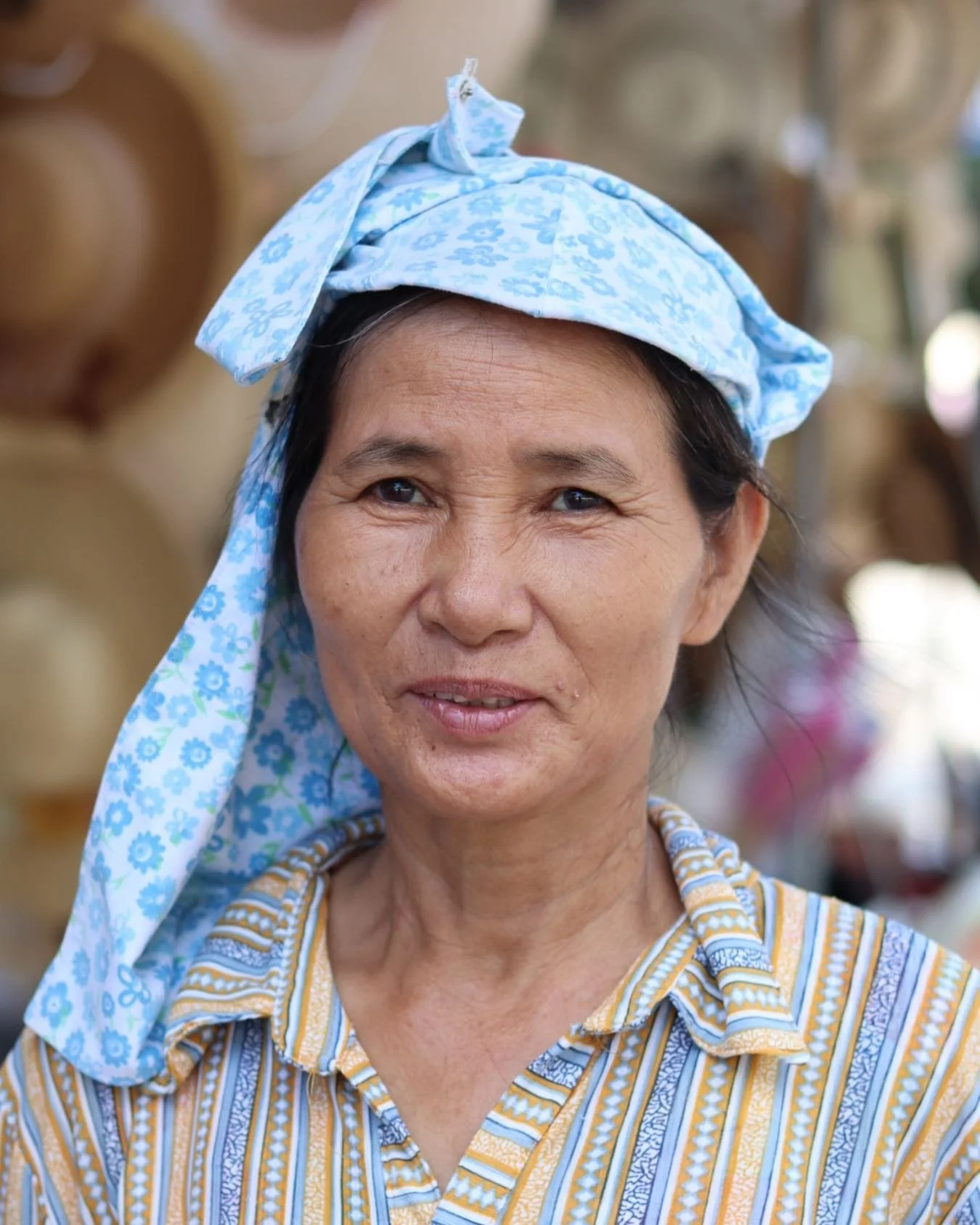 Hi everyone!

Happy New Year&hellip;here&rsquo;s to peace, faith and prosperity. 

I had the privilege of meeting this incredible woman when I was solo travelling in Vietnam. She held so much grace and kindness. A magical encounter!

Please do get in