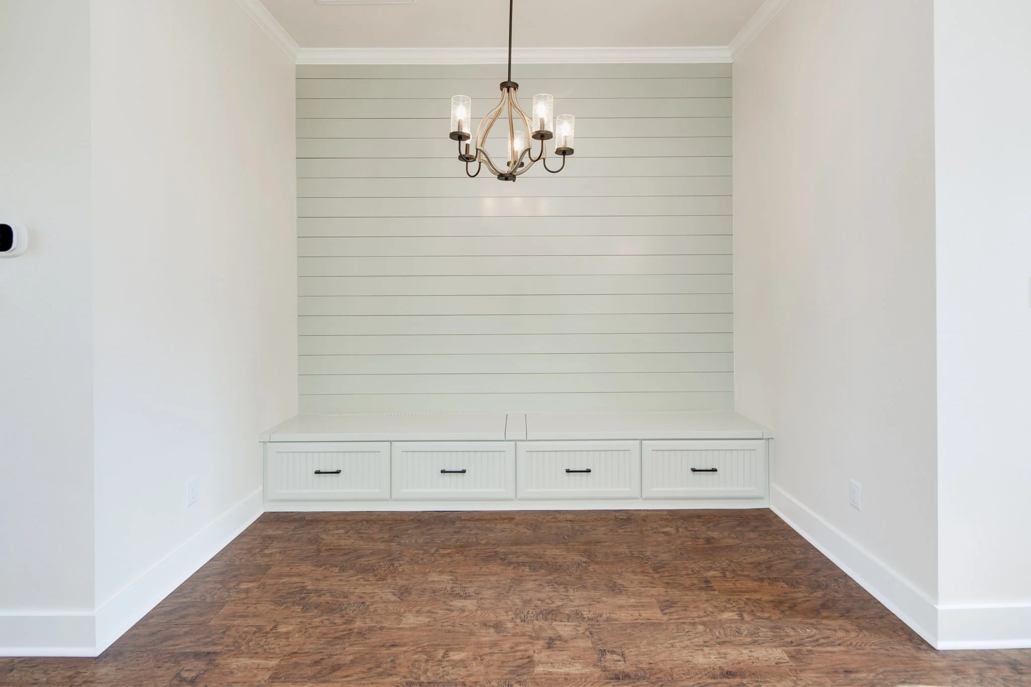 12-web-or-mls-Sweetwater_08.jpg