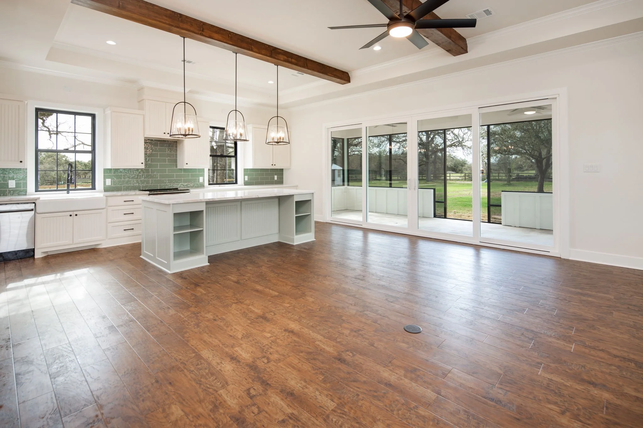 6-web-or-mls-Sweetwater_17.jpg