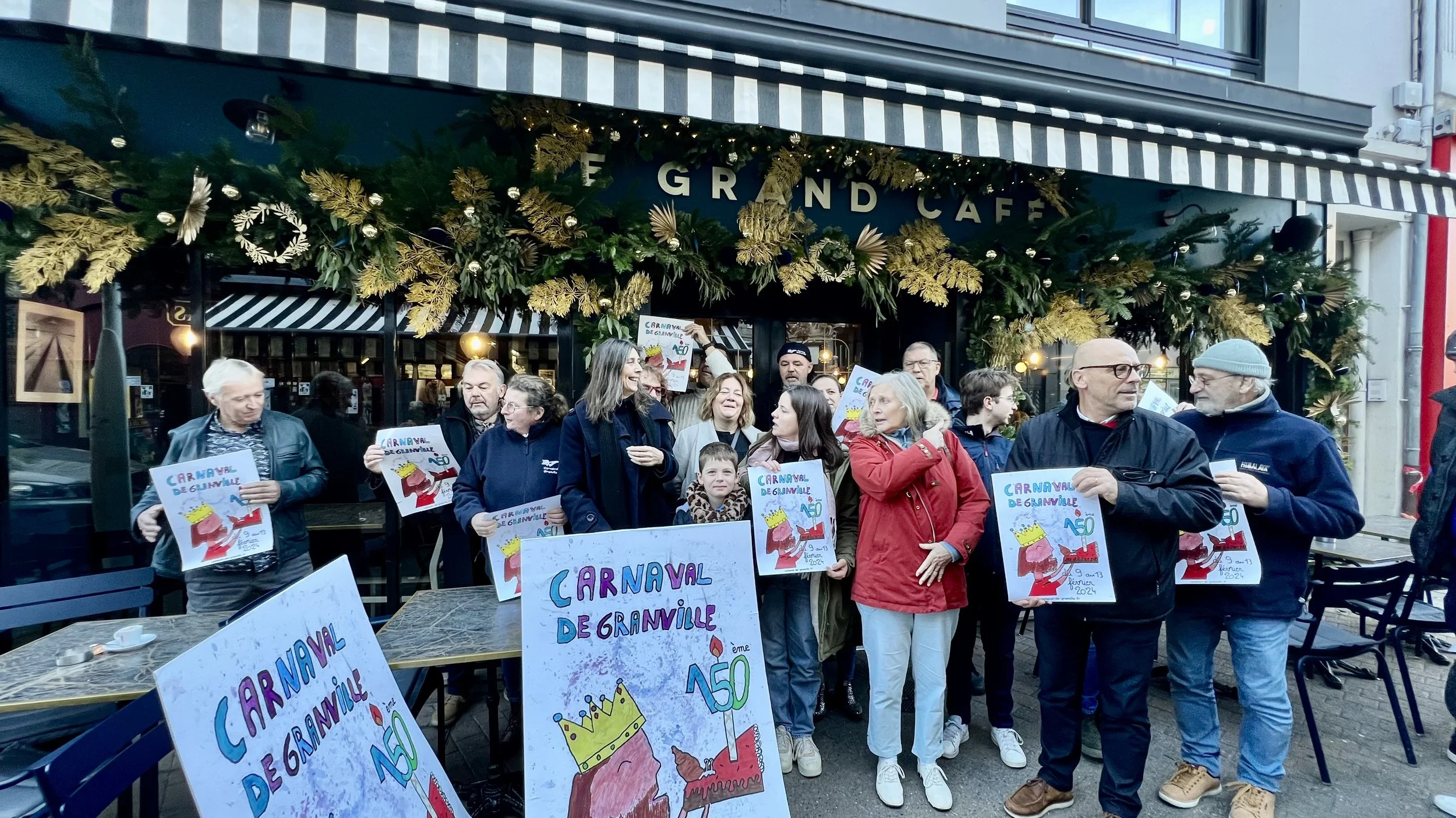 Présentation Affiche officielle du  carnaval de Granville au Grand Café