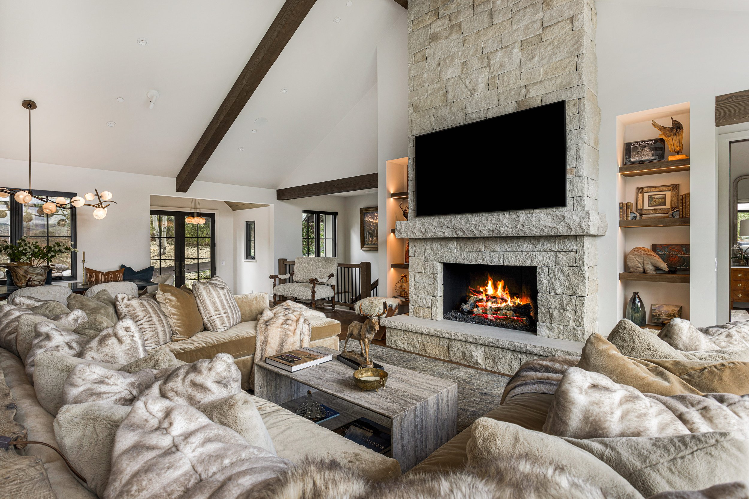 98 Kensington Ct High Res-77.jpeg