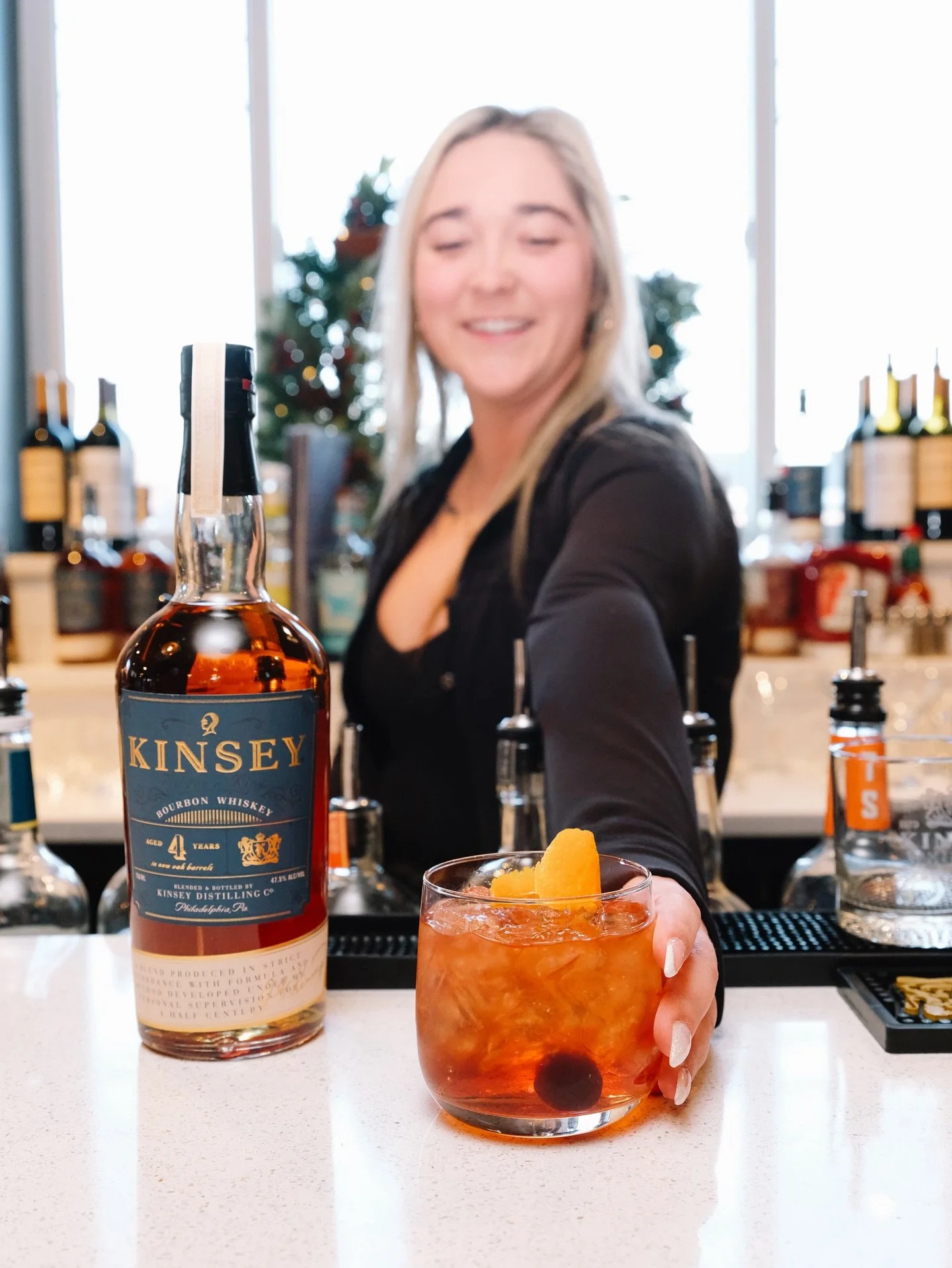 Celebrate #NationalHappyHourDay at The Stotesbury, our satellite bar in Wyndmoor, PA!🍸 They&rsquo;re open for Happy Hour every Tuesday through Friday, 4&ndash;6 PM, but today&rsquo;s the day you&rsquo;re required to stop by. Enjoy New Liberty spirit