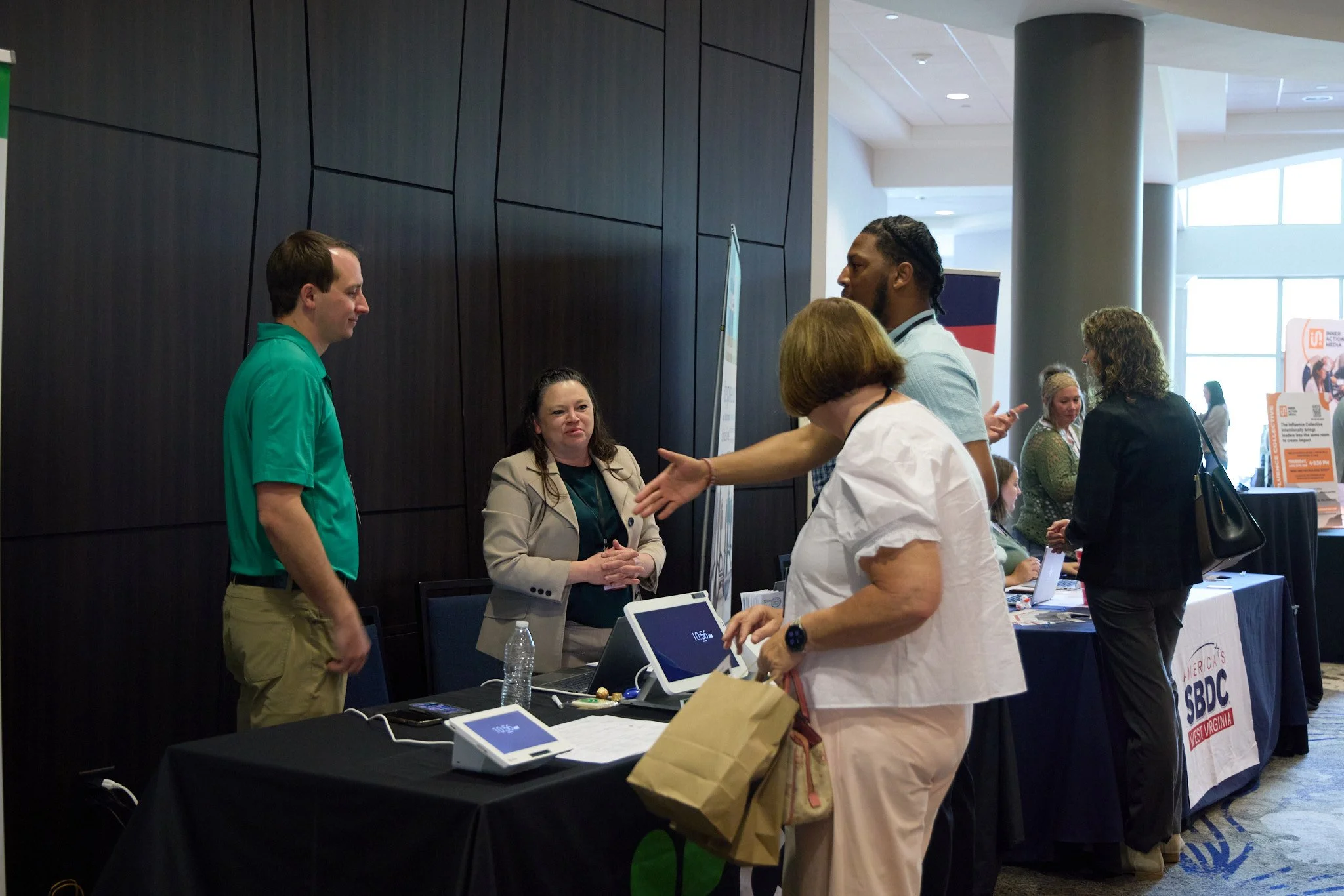 BridgingInnovation_1166.jpg