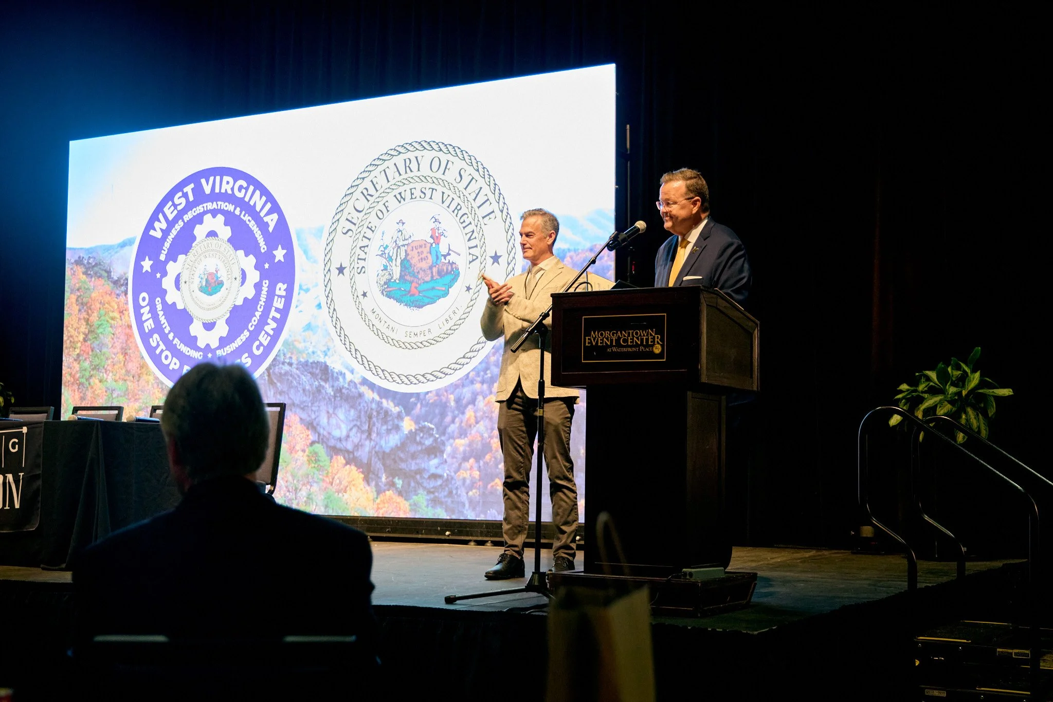 BridgingInnovation_1398.jpg