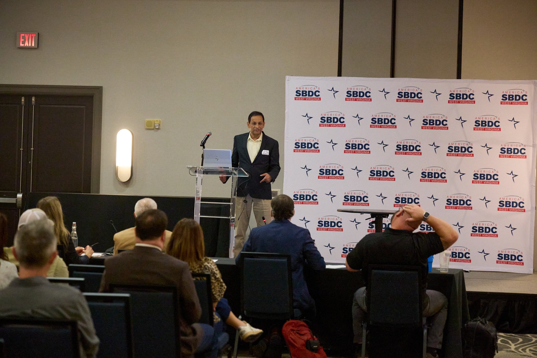 BridgingInnovation_0319.jpg