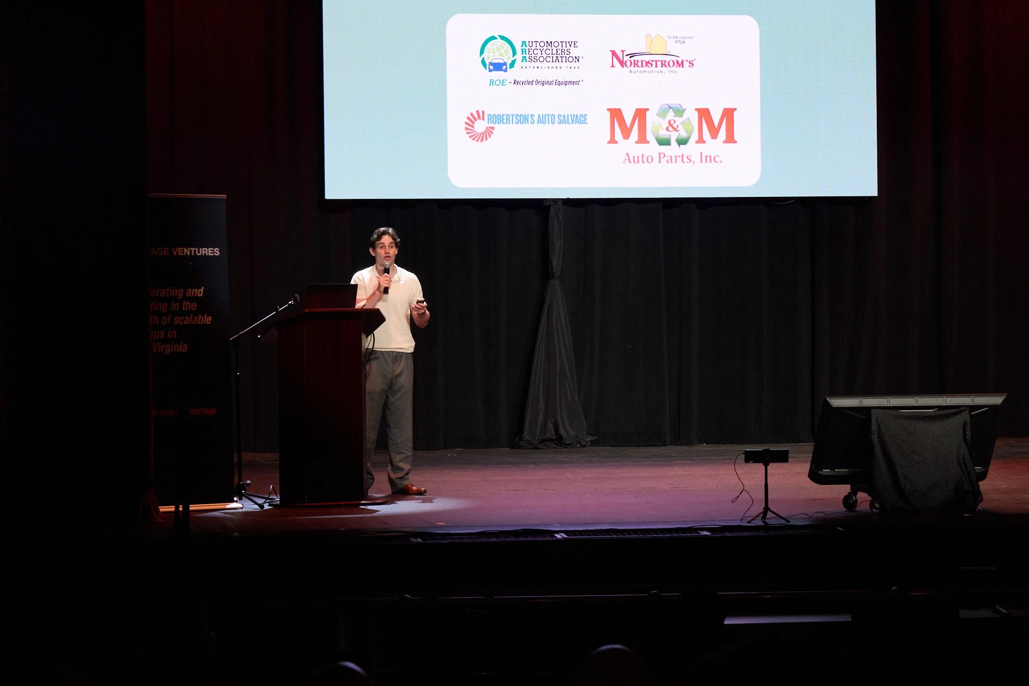 BridgingInnovation_4094.jpg