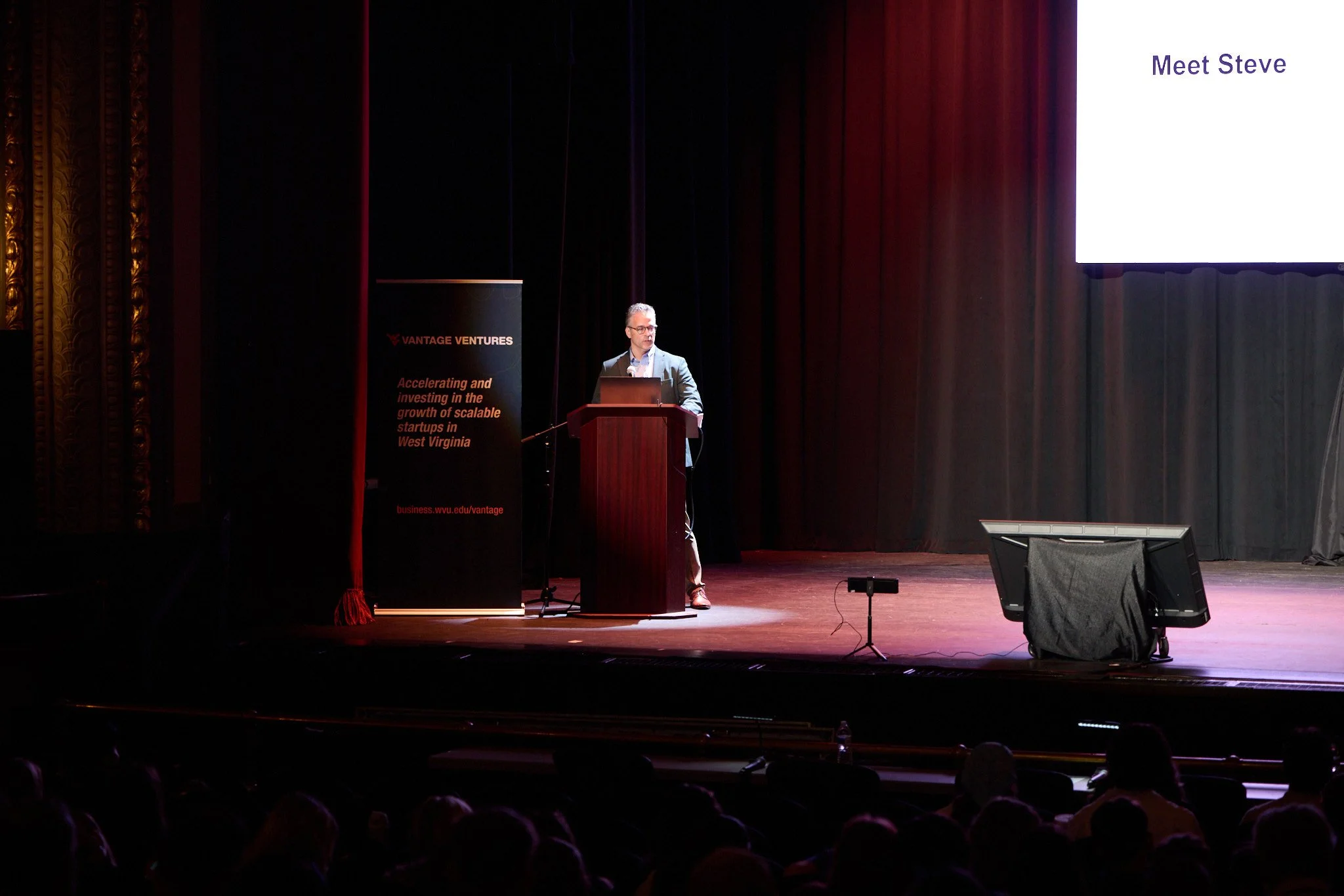 BridgingInnovation_4048.jpg