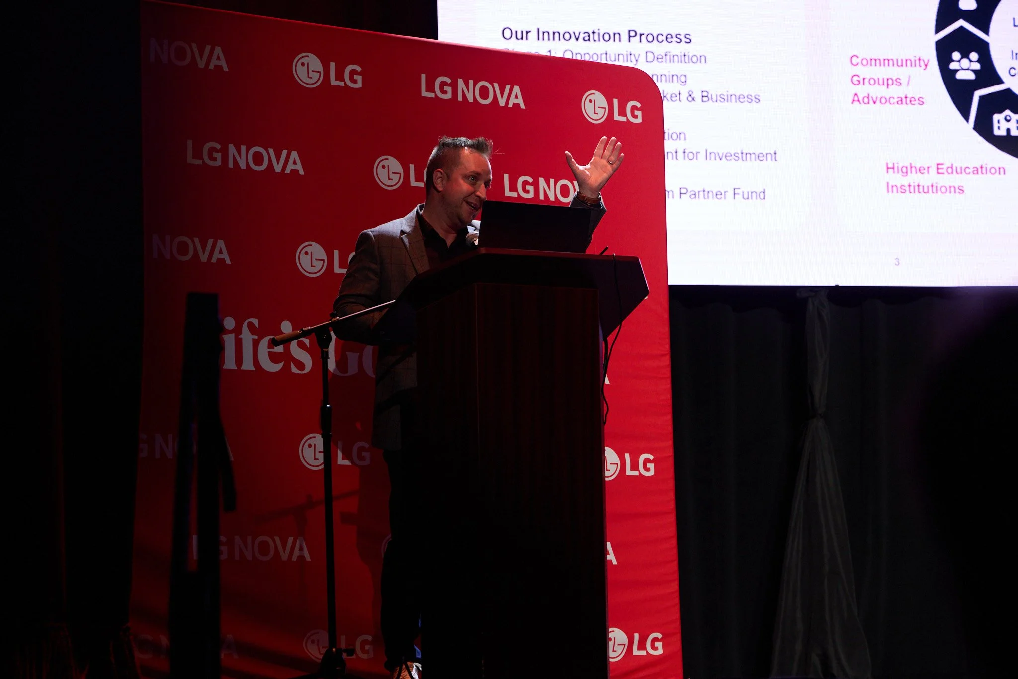 BridgingInnovation_4795.jpg