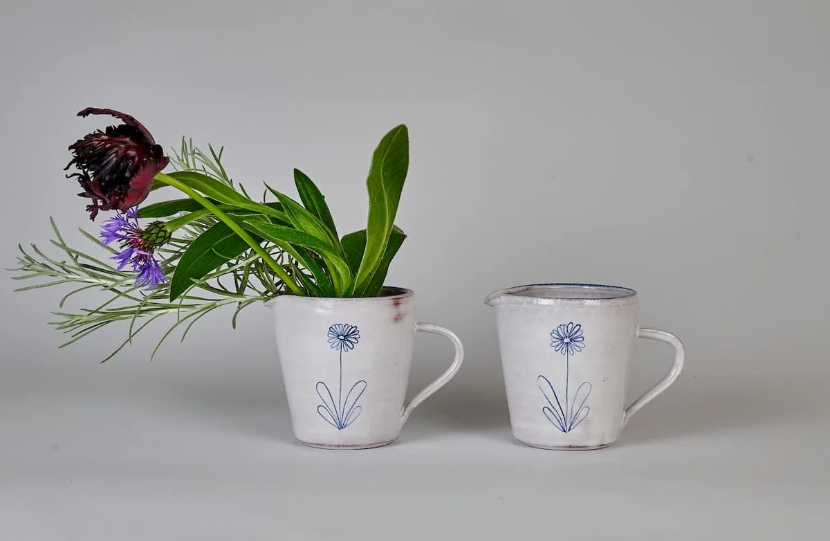 milk-jug-daisy-3.jpg