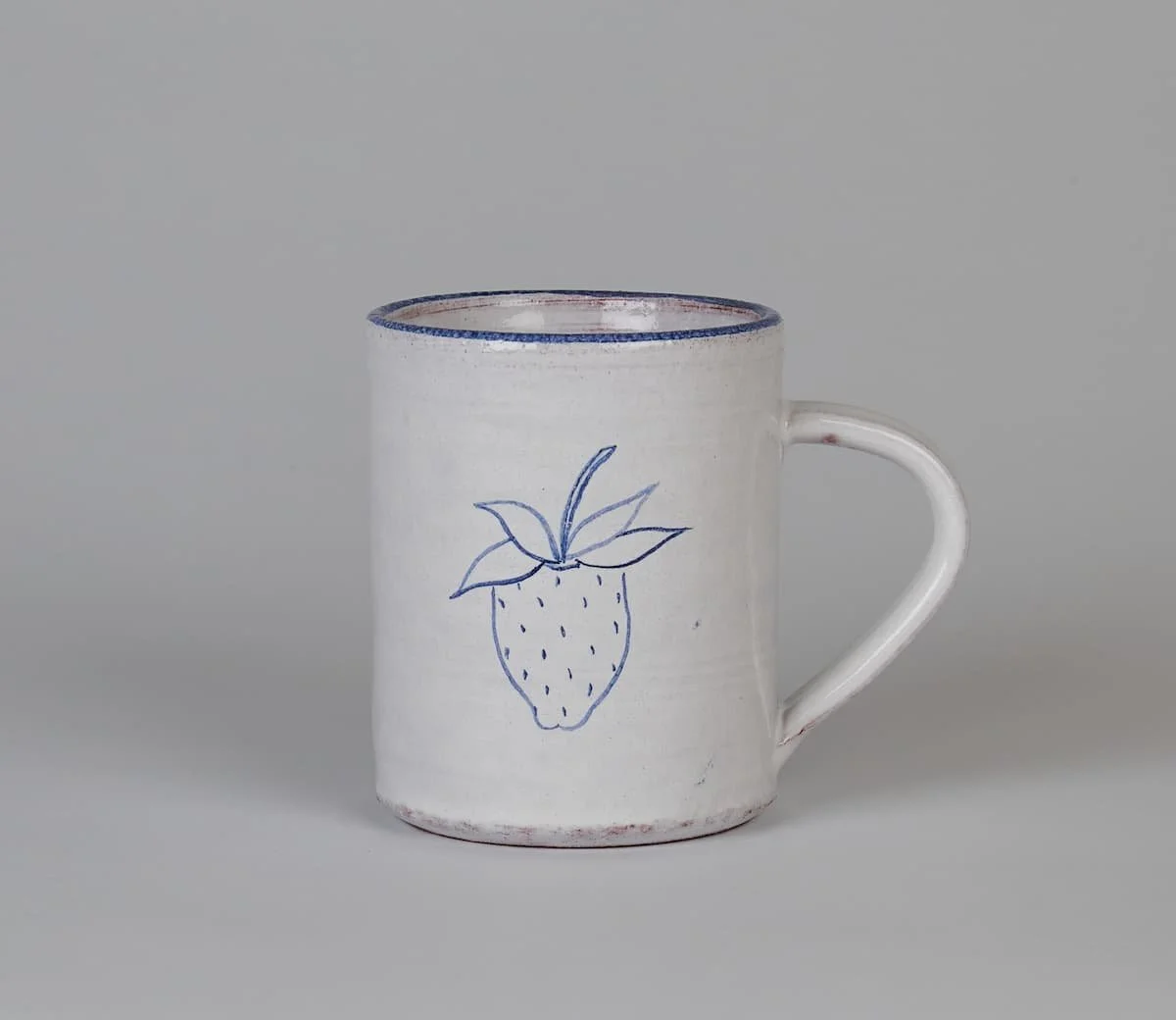 coffee-mug-strawberry.jpg