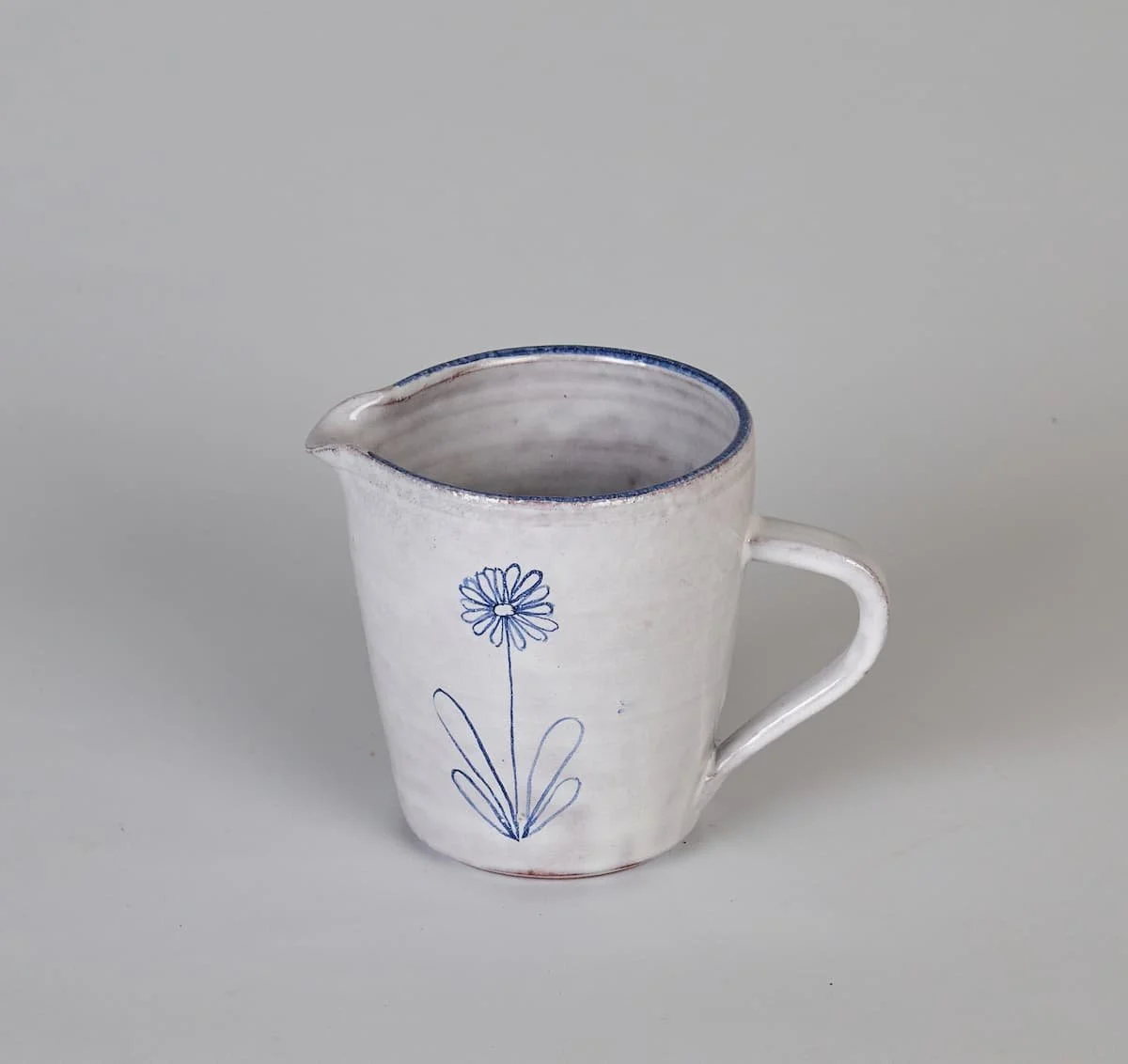 milk-jug-daisy-1.jpg