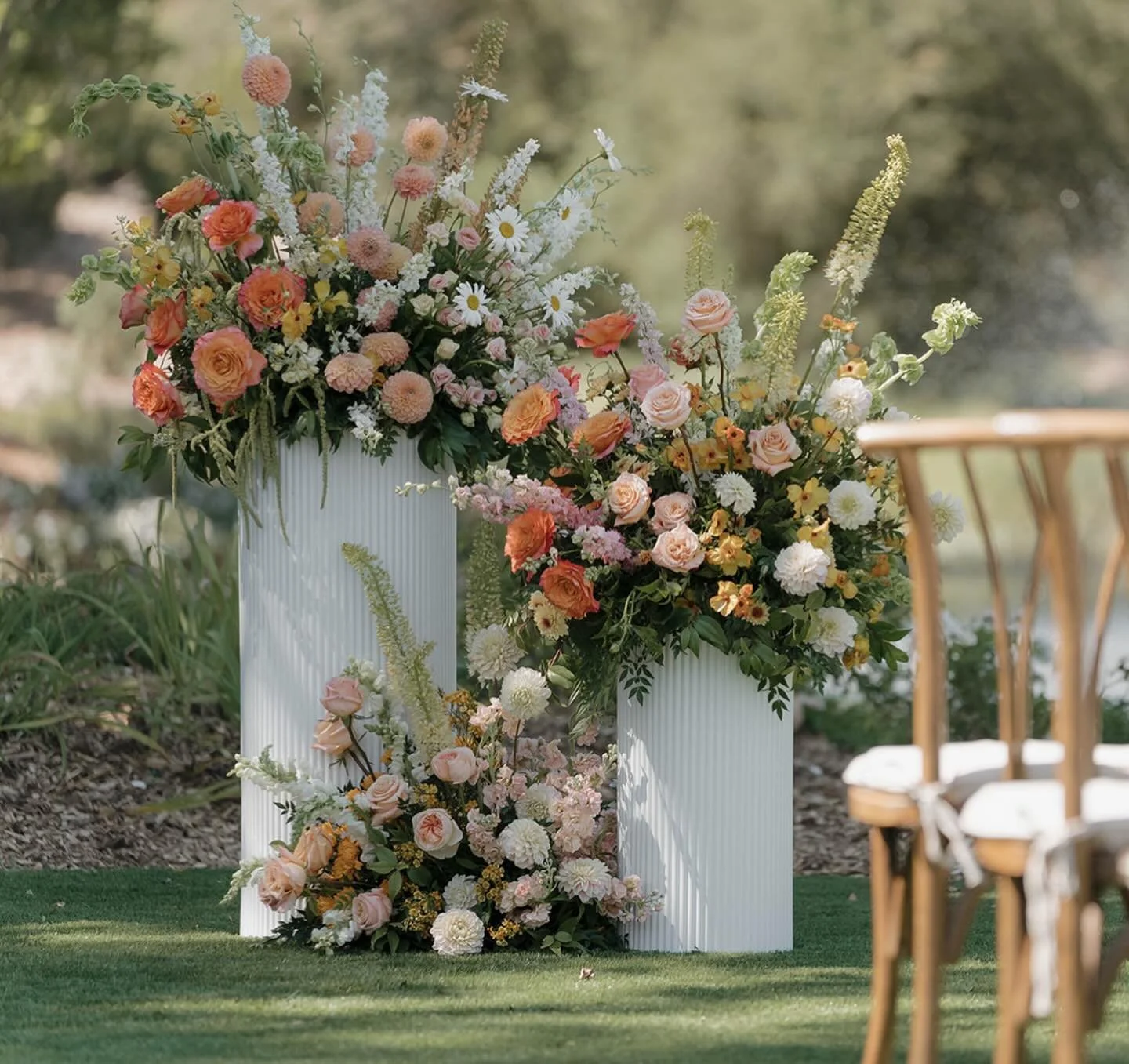 A sweet ceremony 
.
Venue: @monserateweddings
Planning &amp; Design: @fawnevents
Floral: @joyofbloomflorals
Photography: @titusandjo
Content: @champagnesociete