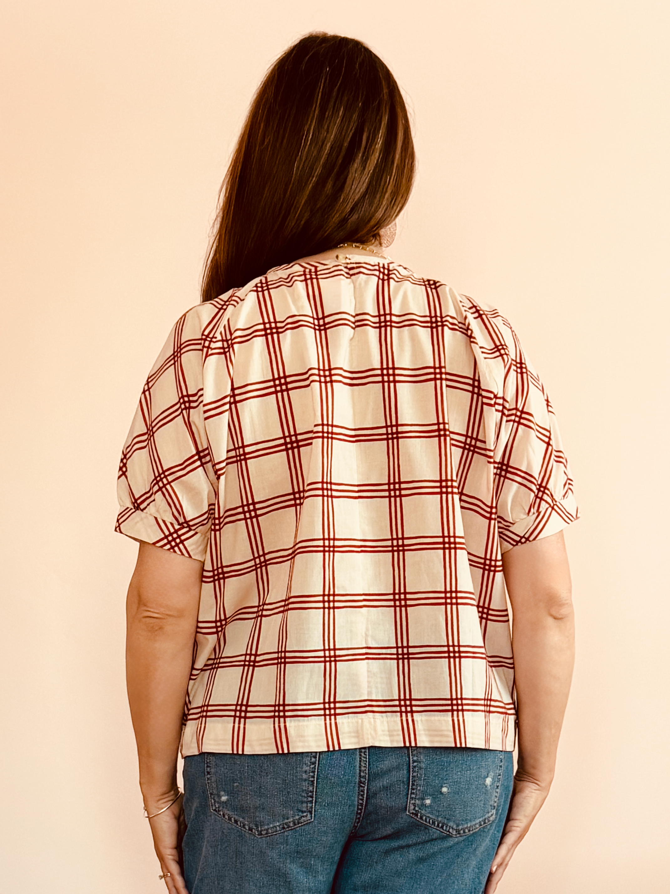 Boxy red check joanne back.png