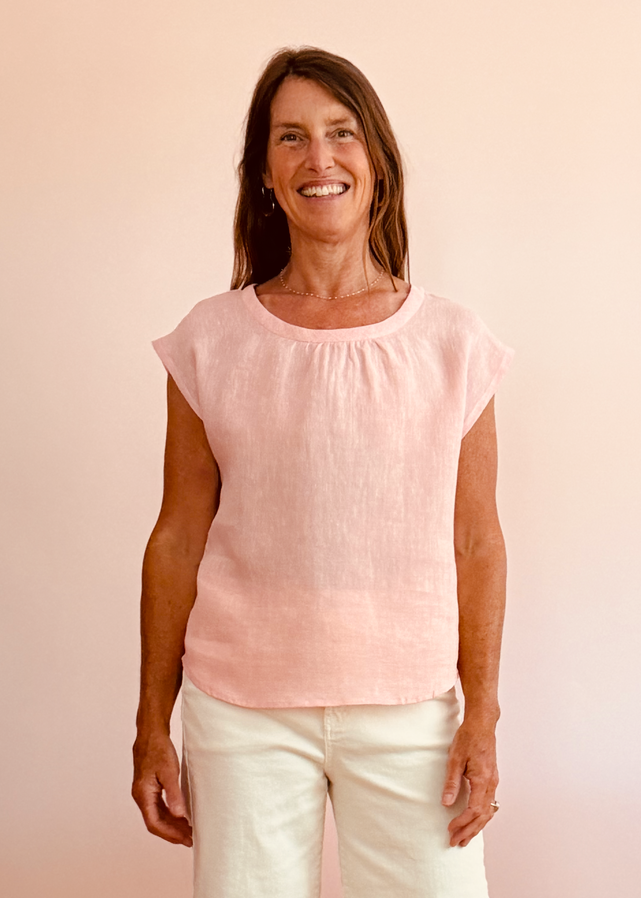 cap slv pink becky front1.png