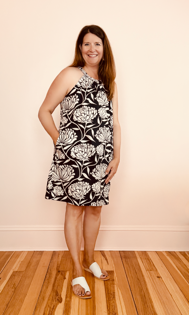 Halter black Joanne pocket.png