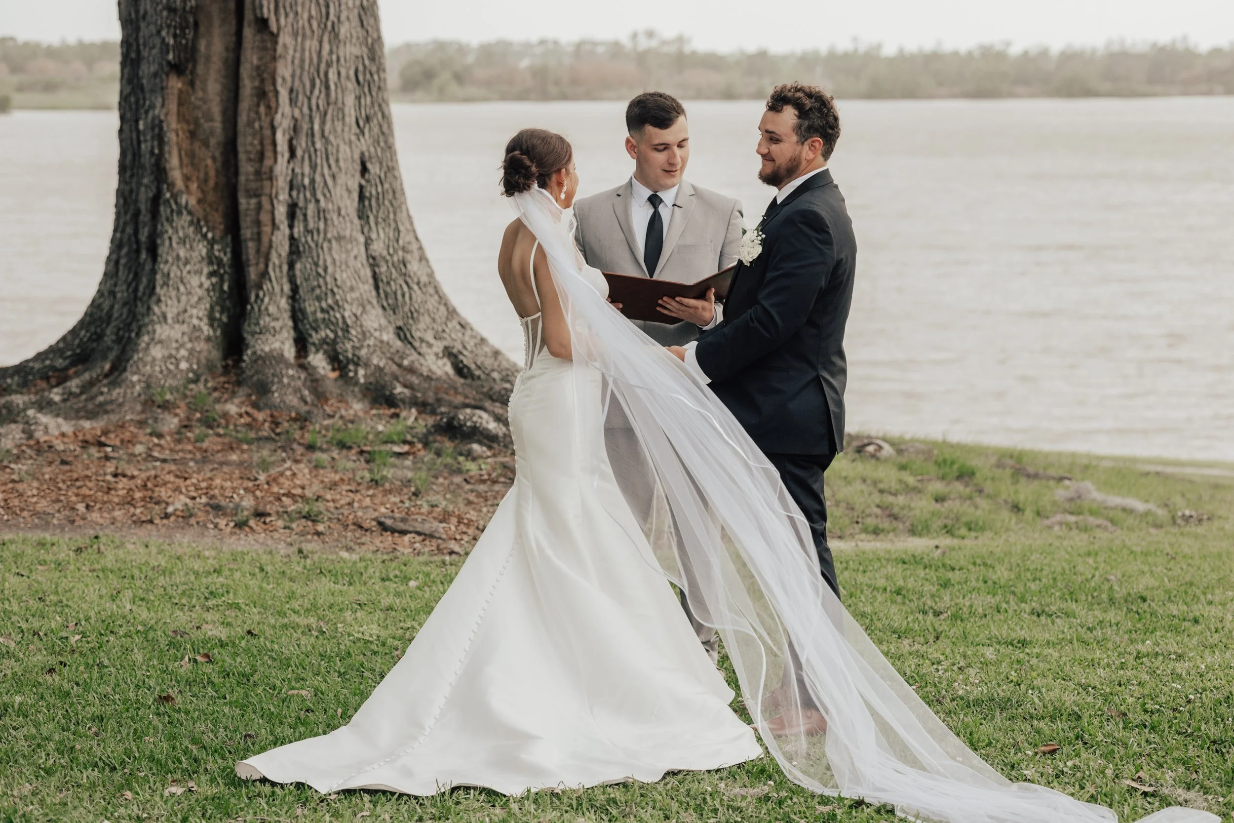 Rip Van Winkle Gardens Wedding: Alyssa + Otis