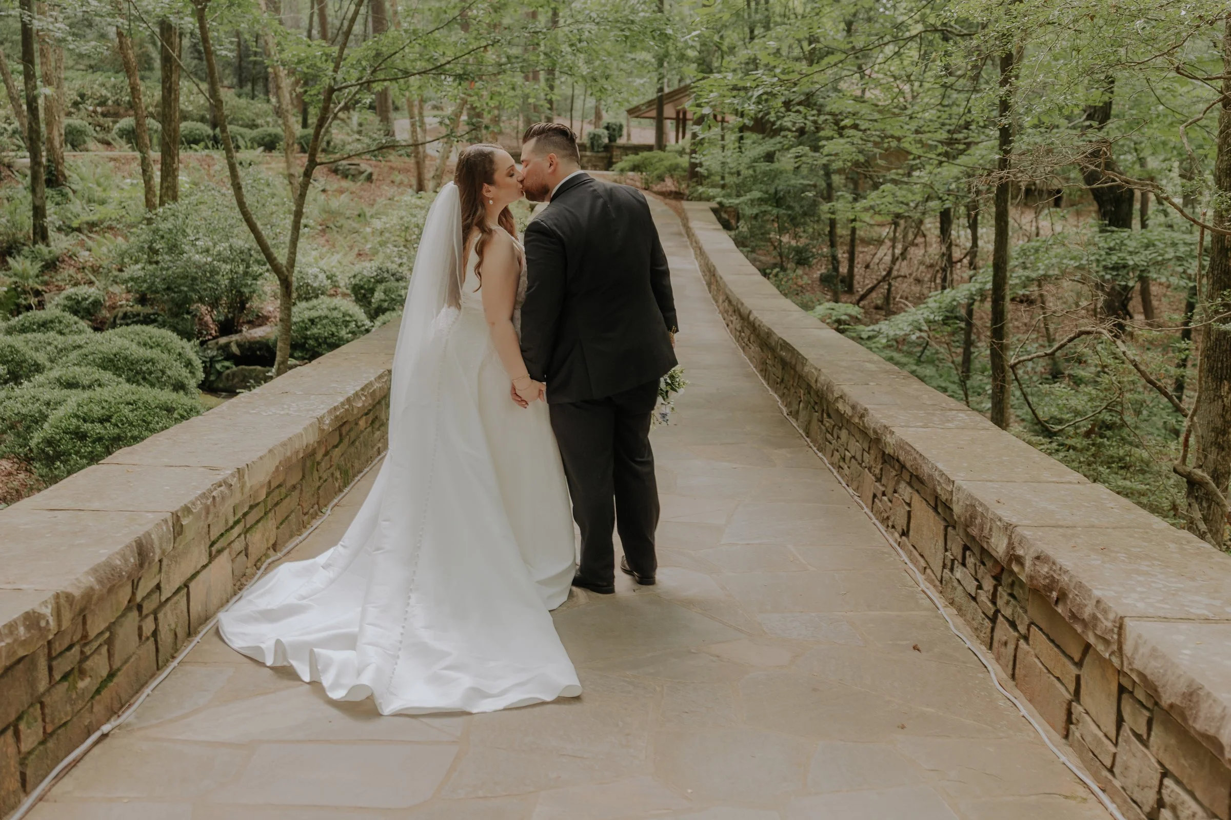 The Anthony Chapel, Hot Springs Arkansas: Zoie + Brant