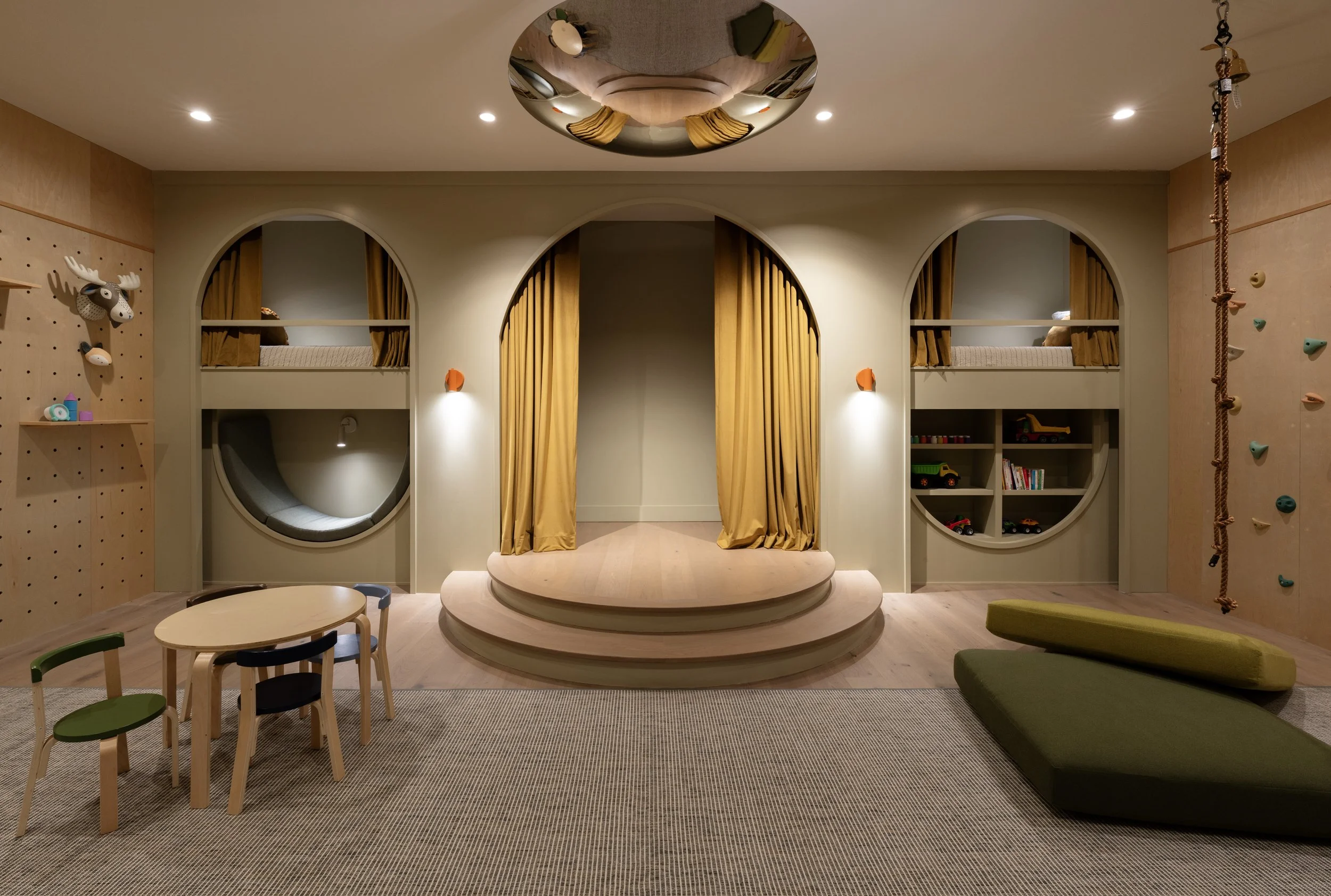 Modern Earthy Residence_07.jpg