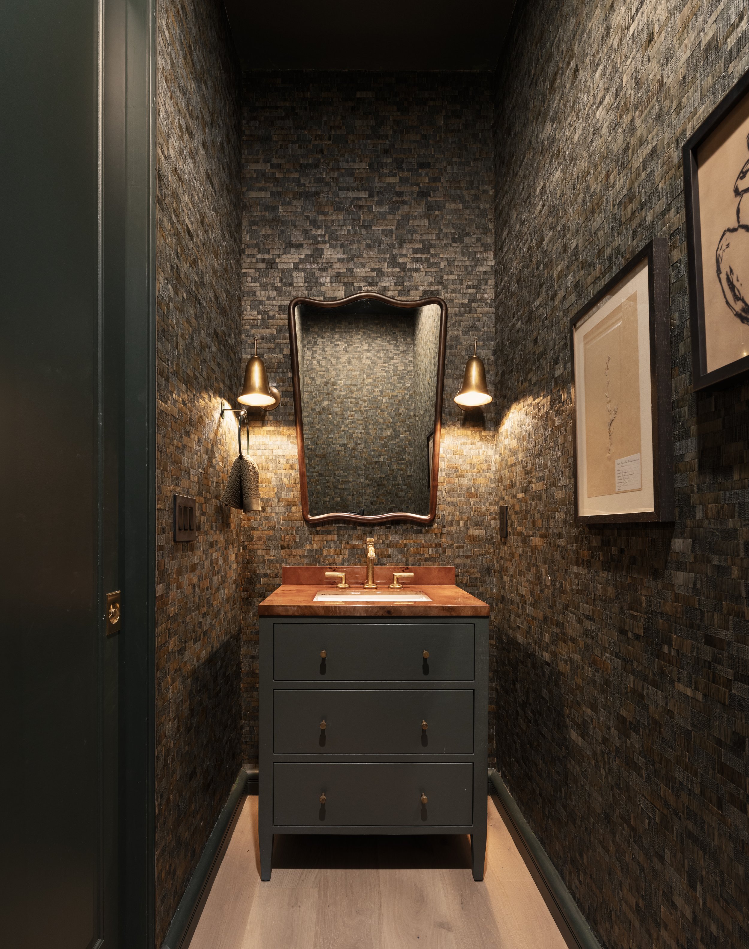 Modern Earthy Residence_31.jpg